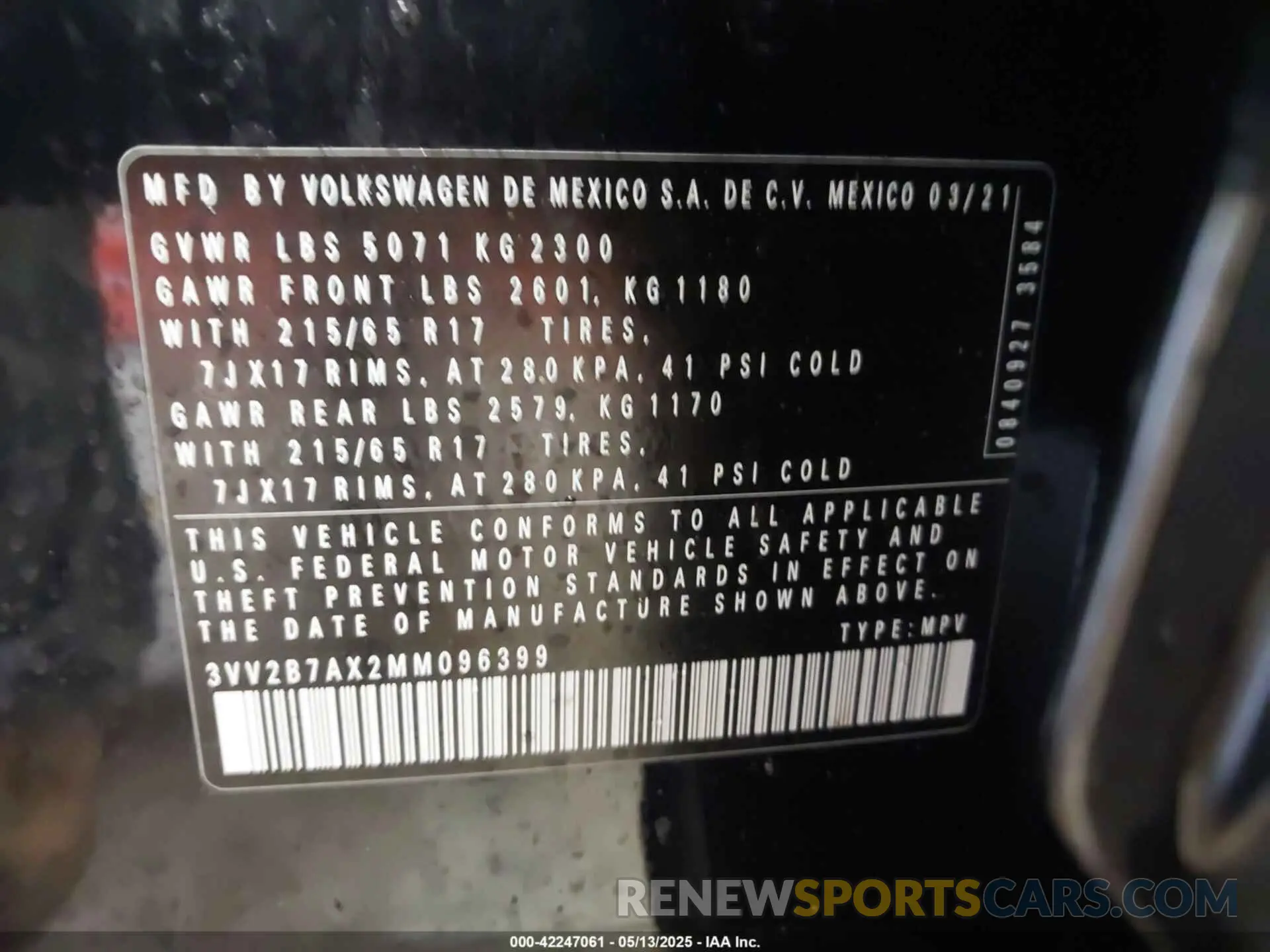 9 Photograph of a damaged car 3VV2B7AX2MM096399 VOLKSWAGEN TIGUAN 2021