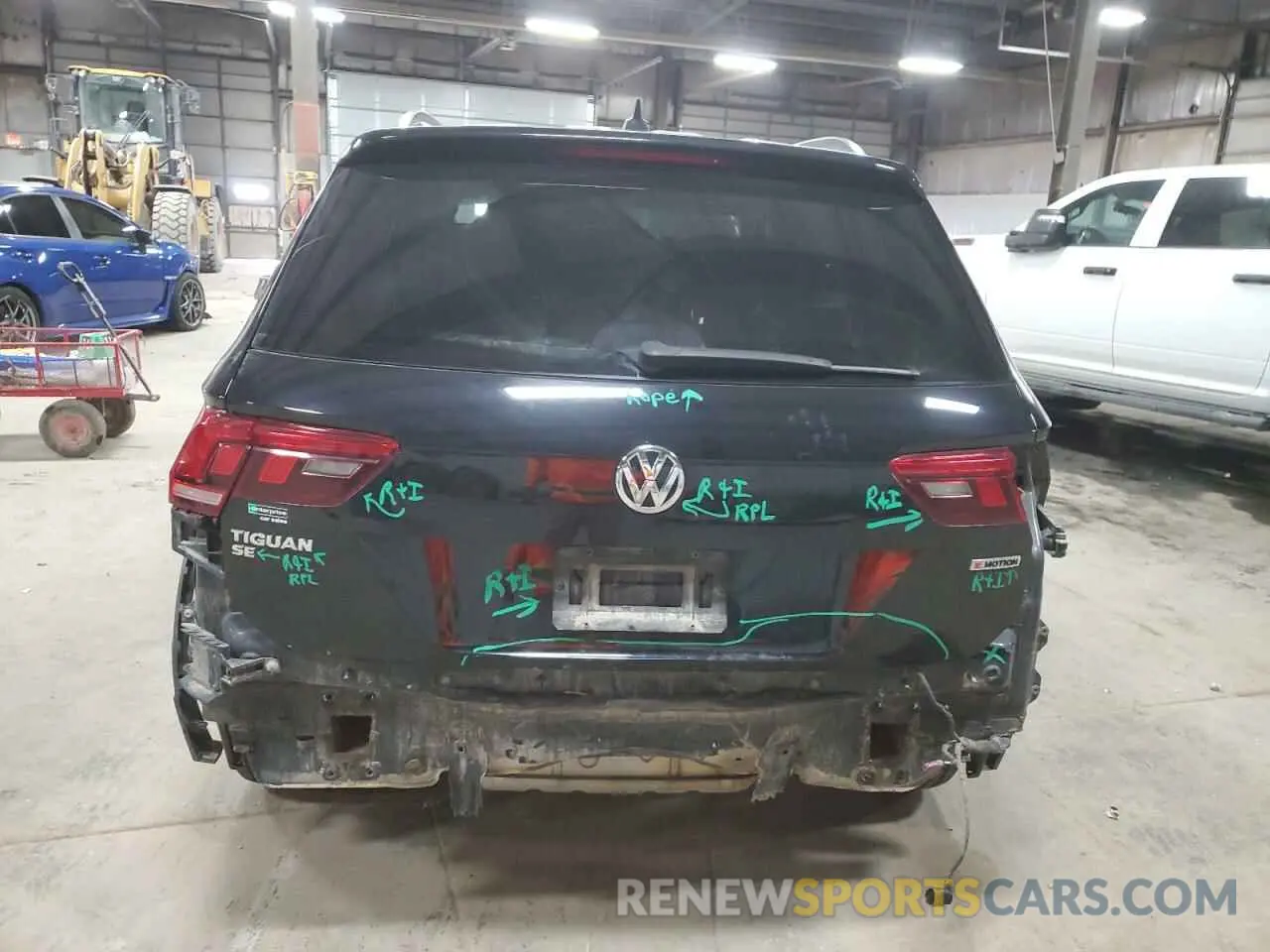 6 Photograph of a damaged car 3VV2B7AX2MM101584 VOLKSWAGEN TIGUAN 2021