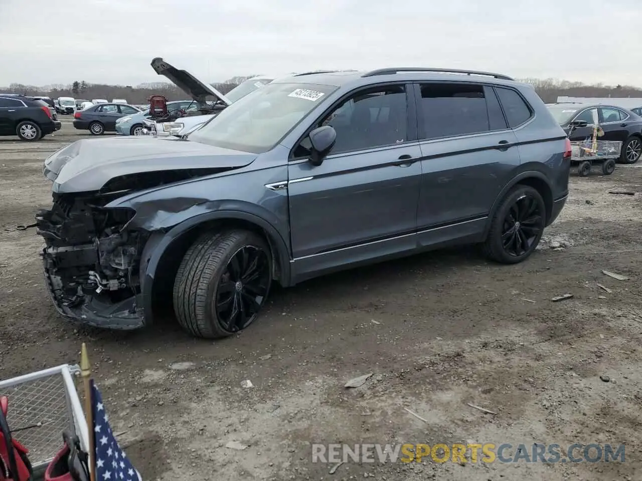1 Photograph of a damaged car 3VV2B7AX2MM115632 VOLKSWAGEN TIGUAN 2021