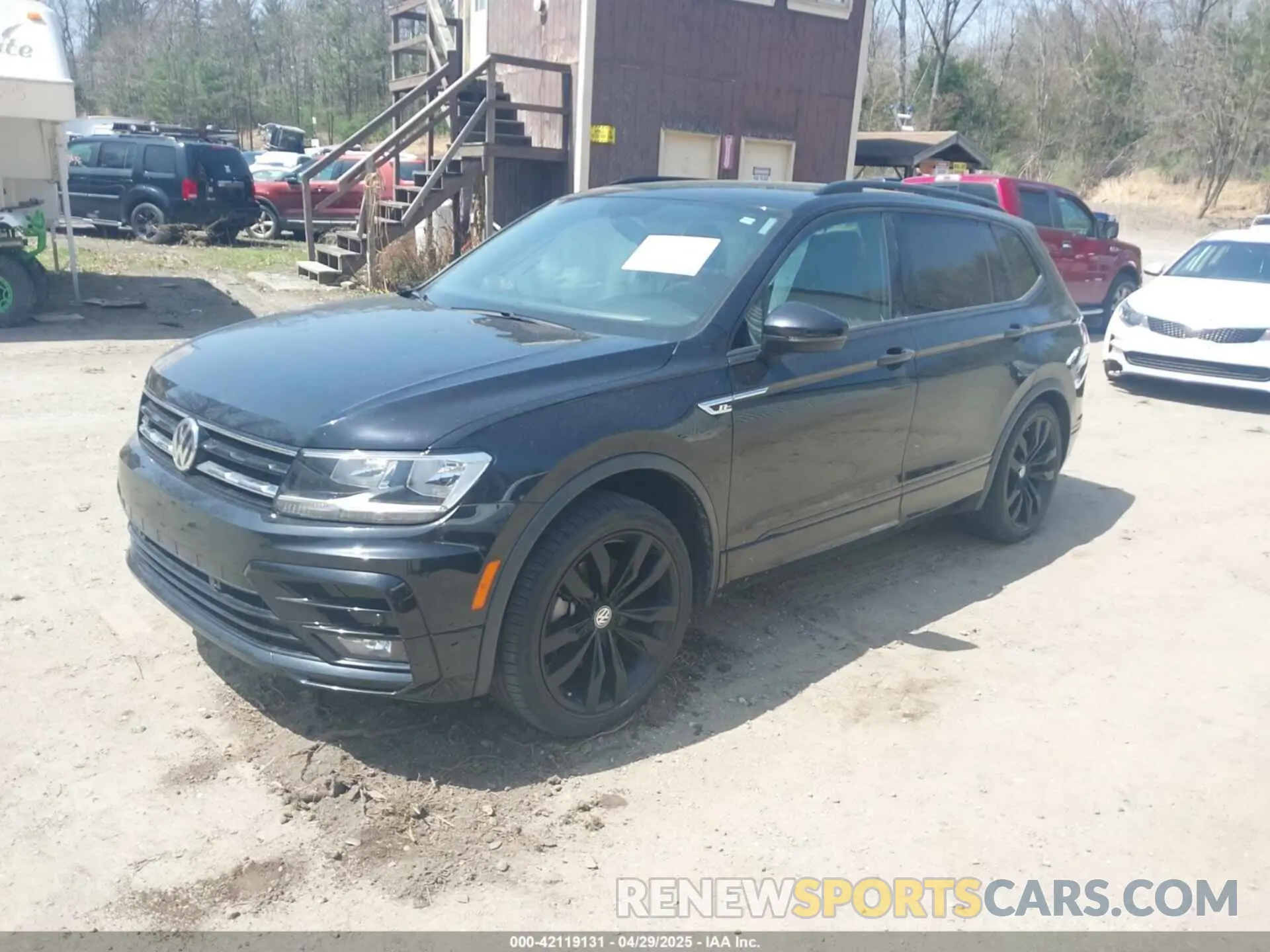 2 Photograph of a damaged car 3VV2B7AX2MM133449 VOLKSWAGEN TIGUAN 2021