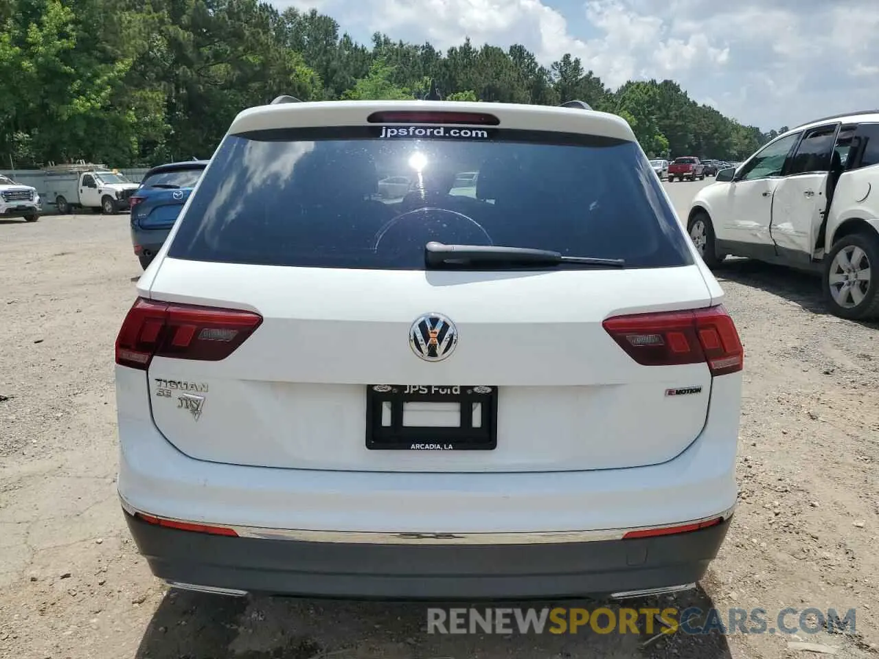 6 Photograph of a damaged car 3VV2B7AX3MM009500 VOLKSWAGEN TIGUAN 2021