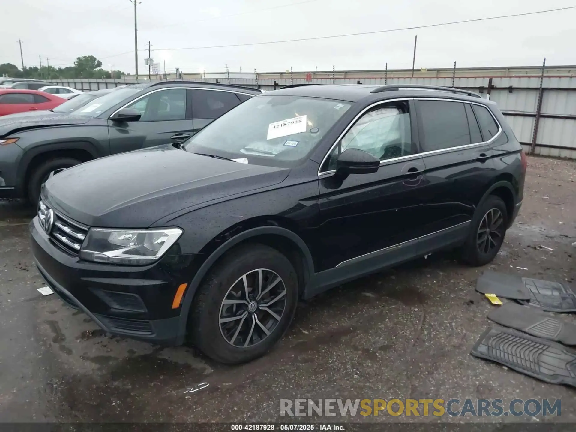 2 Photograph of a damaged car 3VV2B7AX3MM049091 VOLKSWAGEN TIGUAN 2021
