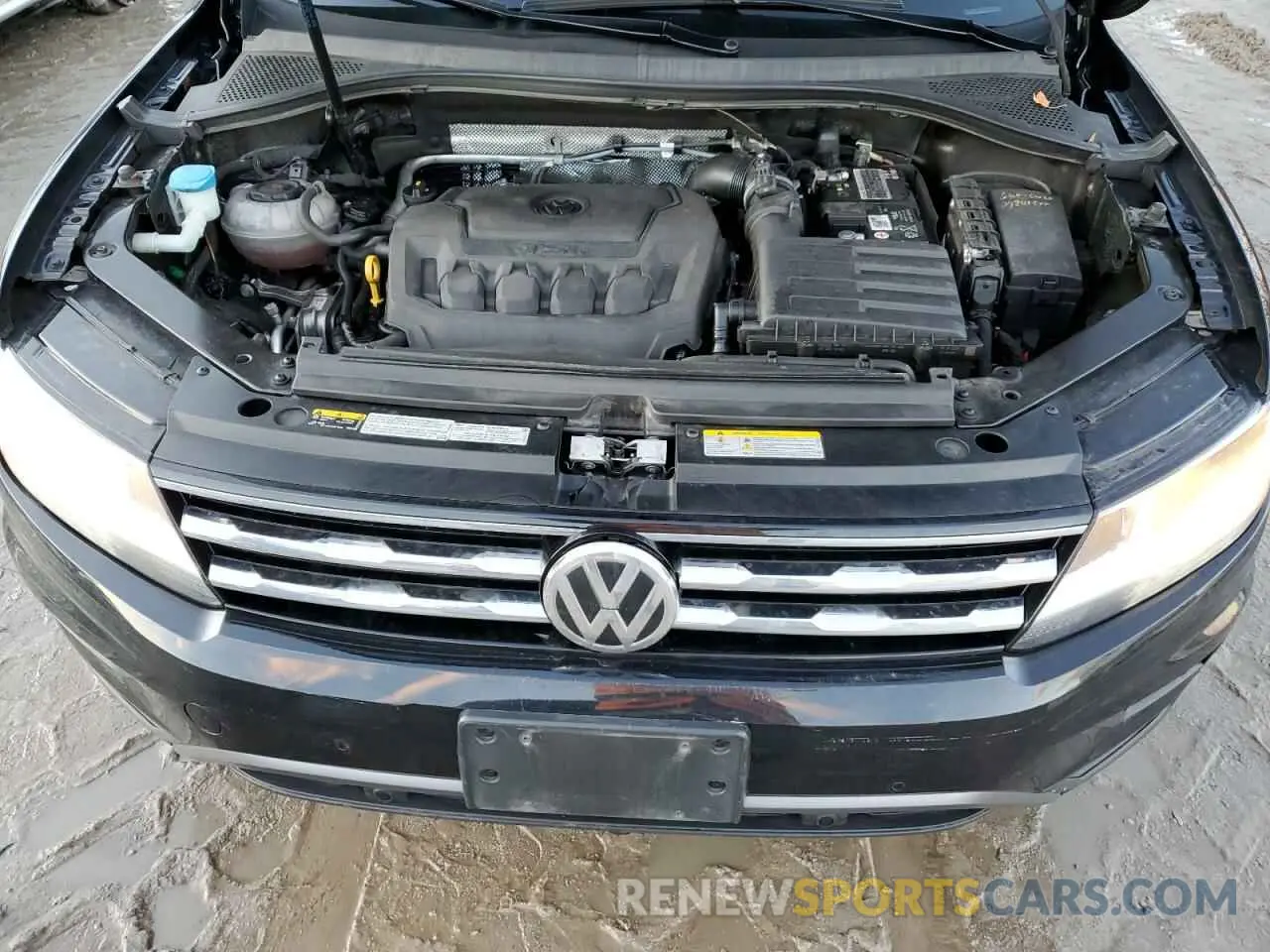 12 Photograph of a damaged car 3VV2B7AX3MM115428 VOLKSWAGEN TIGUAN 2021