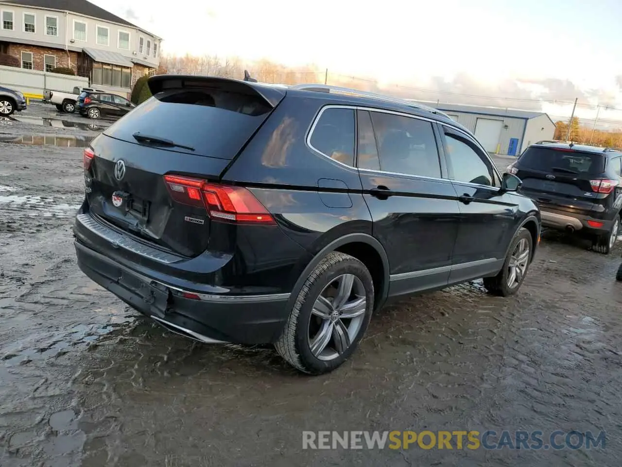 3 Photograph of a damaged car 3VV2B7AX3MM115428 VOLKSWAGEN TIGUAN 2021