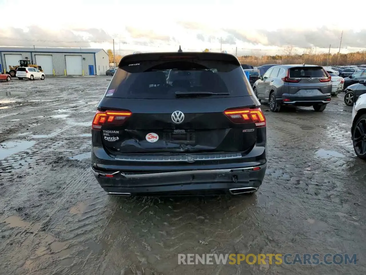 6 Photograph of a damaged car 3VV2B7AX3MM115428 VOLKSWAGEN TIGUAN 2021