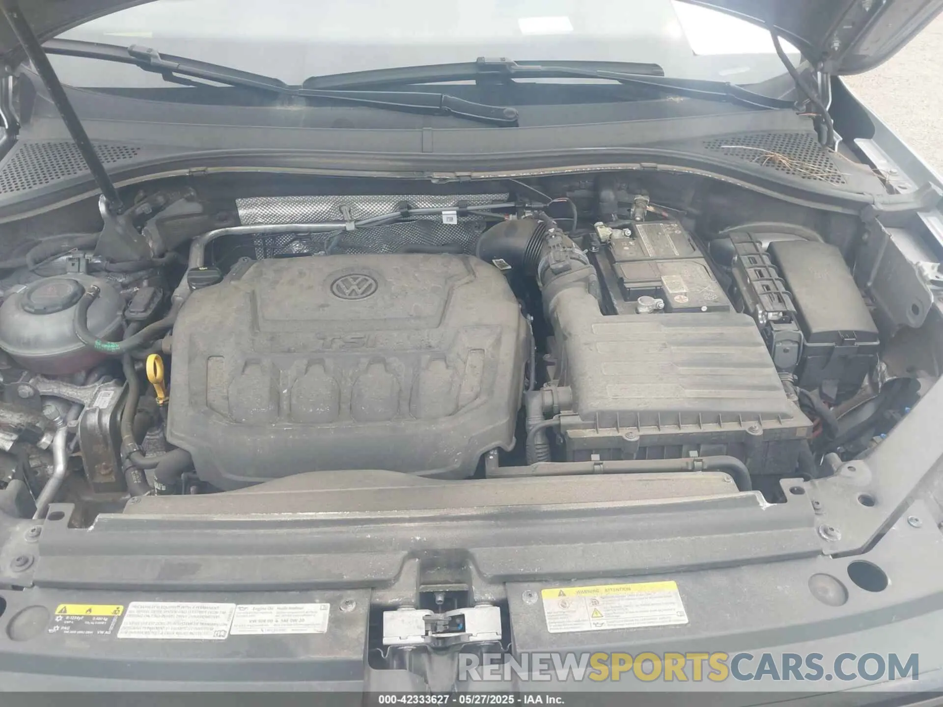 10 Photograph of a damaged car 3VV2B7AX3MM130642 VOLKSWAGEN TIGUAN 2021