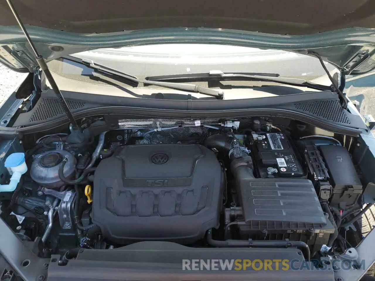12 Photograph of a damaged car 3VV2B7AX3MM154844 VOLKSWAGEN TIGUAN 2021