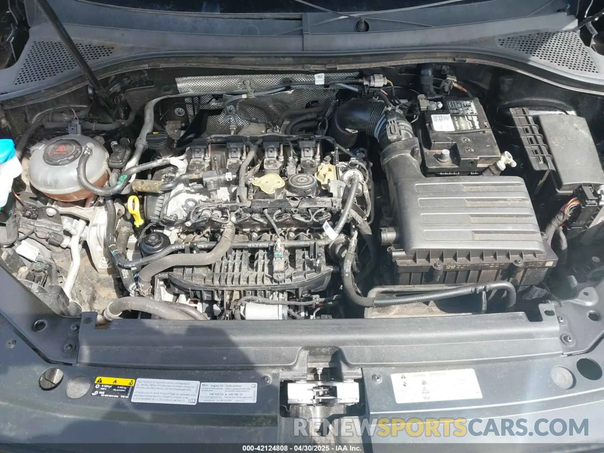 10 Photograph of a damaged car 3VV2B7AX4MM050282 VOLKSWAGEN TIGUAN 2021