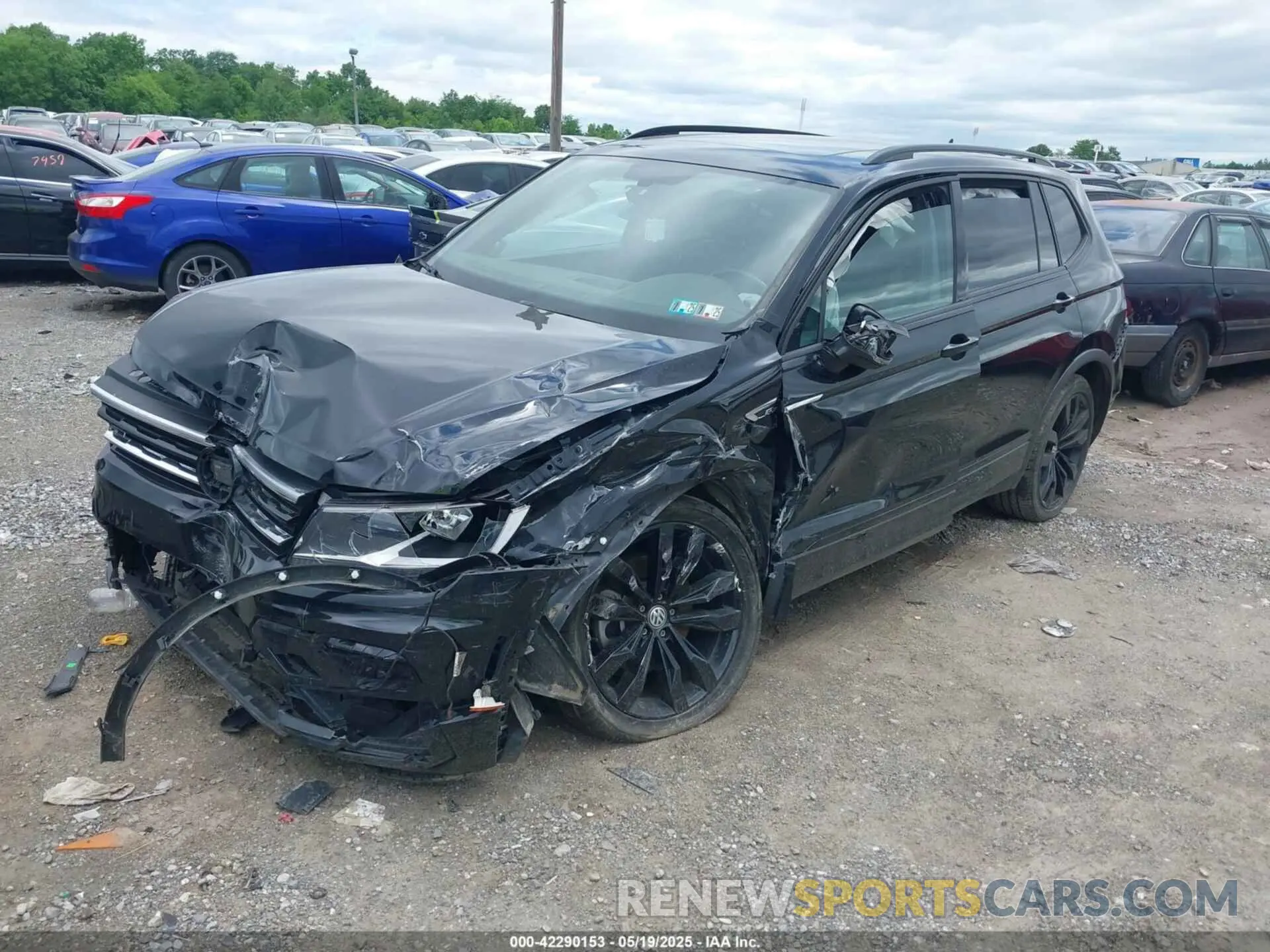 2 Photograph of a damaged car 3VV2B7AX4MM111887 VOLKSWAGEN TIGUAN 2021