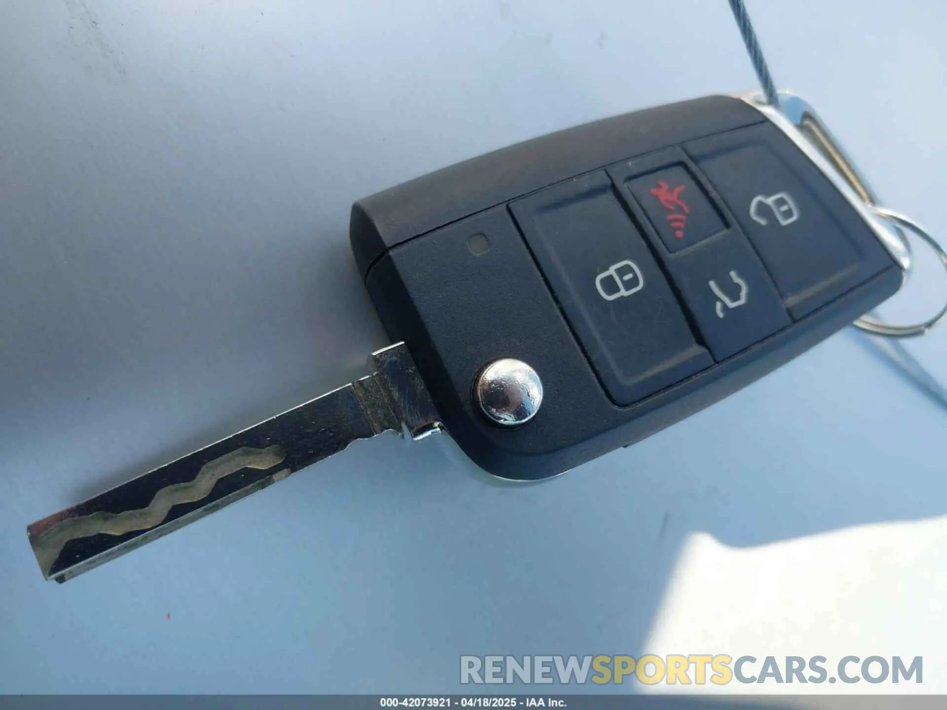 11 Photograph of a damaged car 3VV2B7AX4MM121545 VOLKSWAGEN TIGUAN 2021