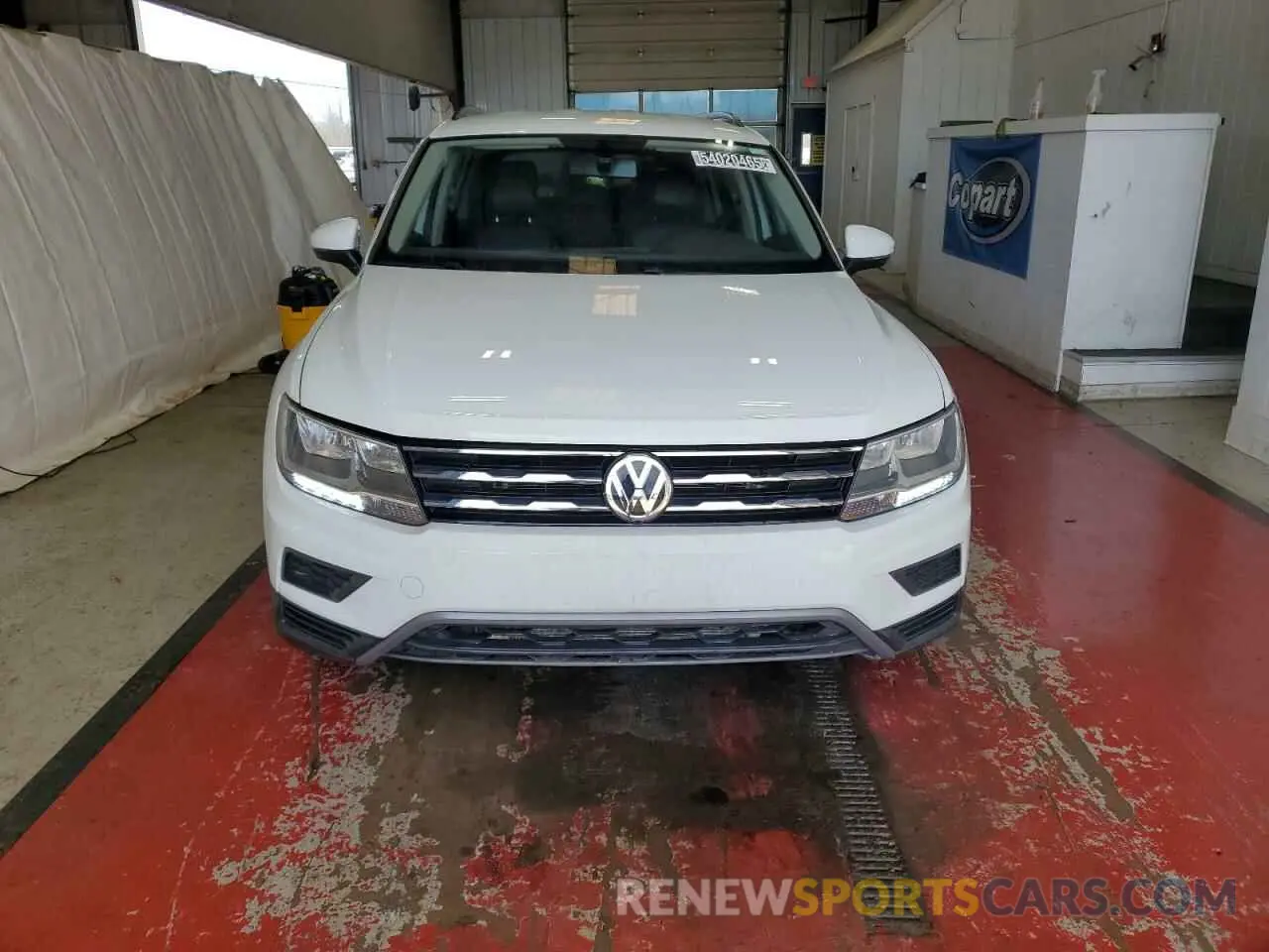 5 Photograph of a damaged car 3VV2B7AX5MM009482 VOLKSWAGEN TIGUAN 2021
