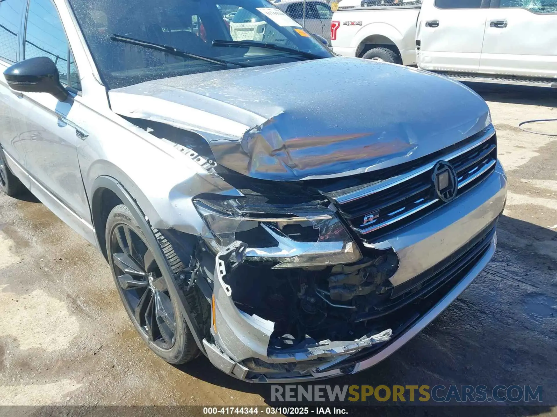 6 Photograph of a damaged car 3VV2B7AX5MM113633 VOLKSWAGEN TIGUAN 2021