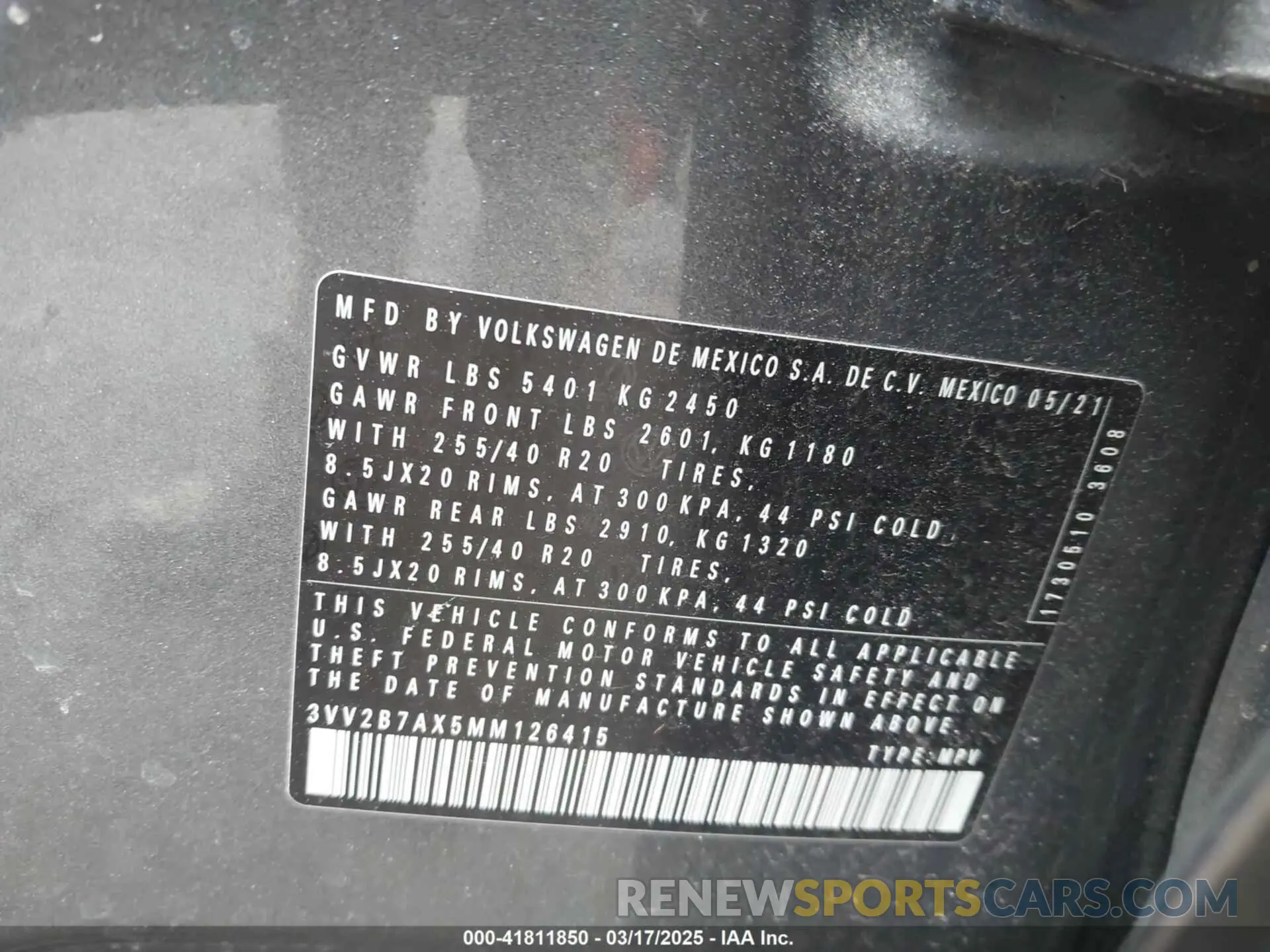 9 Photograph of a damaged car 3VV2B7AX5MM126415 VOLKSWAGEN TIGUAN 2021