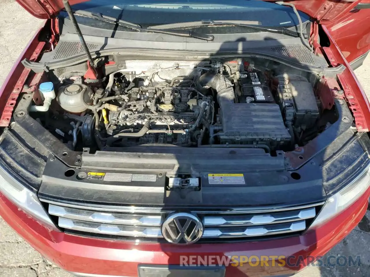 12 Photograph of a damaged car 3VV2B7AX5MM157180 VOLKSWAGEN TIGUAN 2021