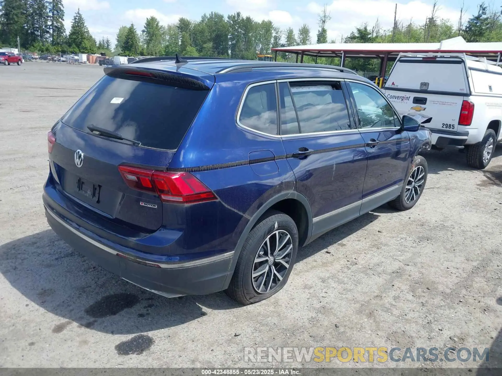 4 Photograph of a damaged car 3VV2B7AX6MM067004 VOLKSWAGEN TIGUAN 2021