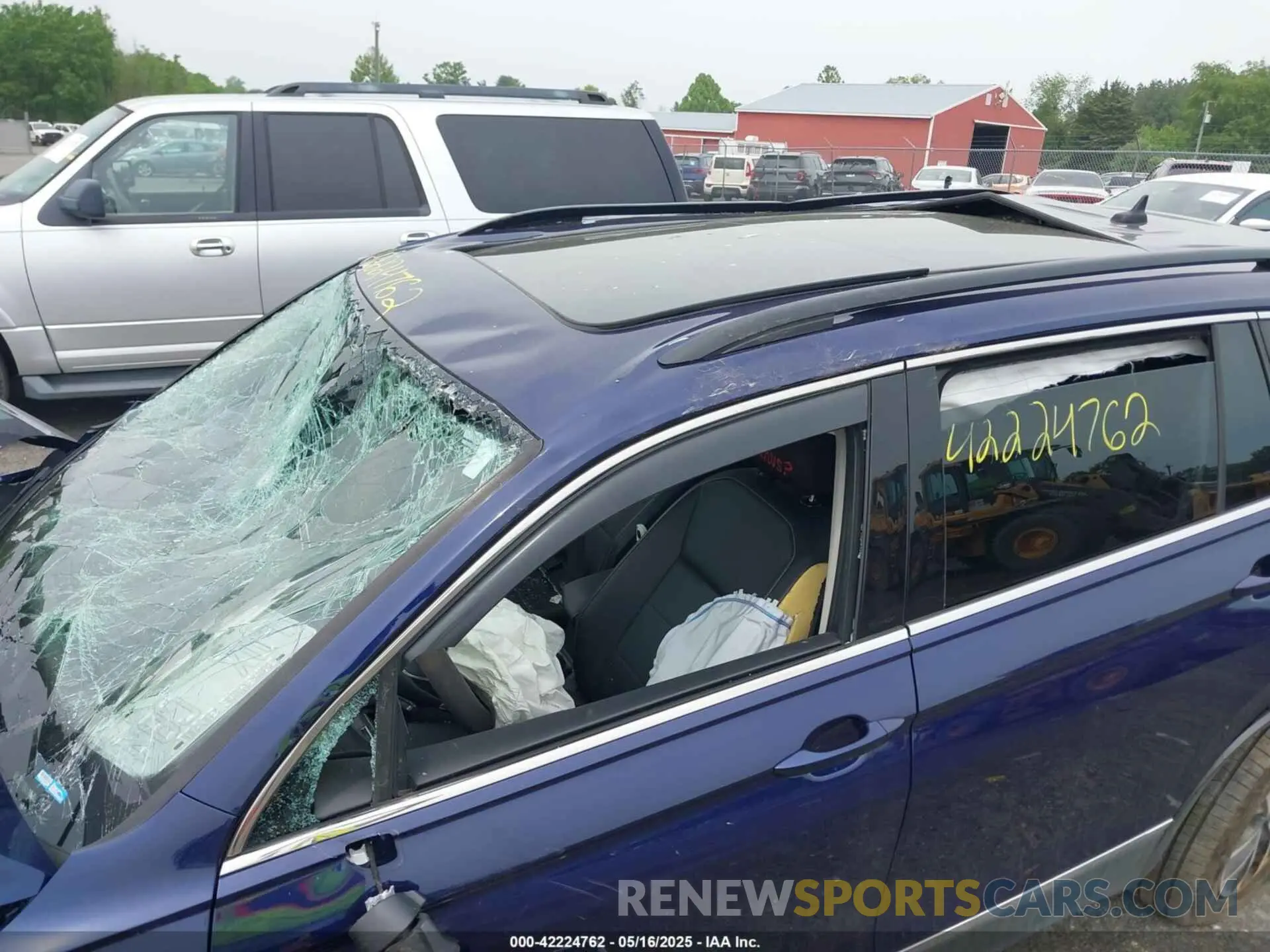 6 Photograph of a damaged car 3VV2B7AX6MM078293 VOLKSWAGEN TIGUAN 2021
