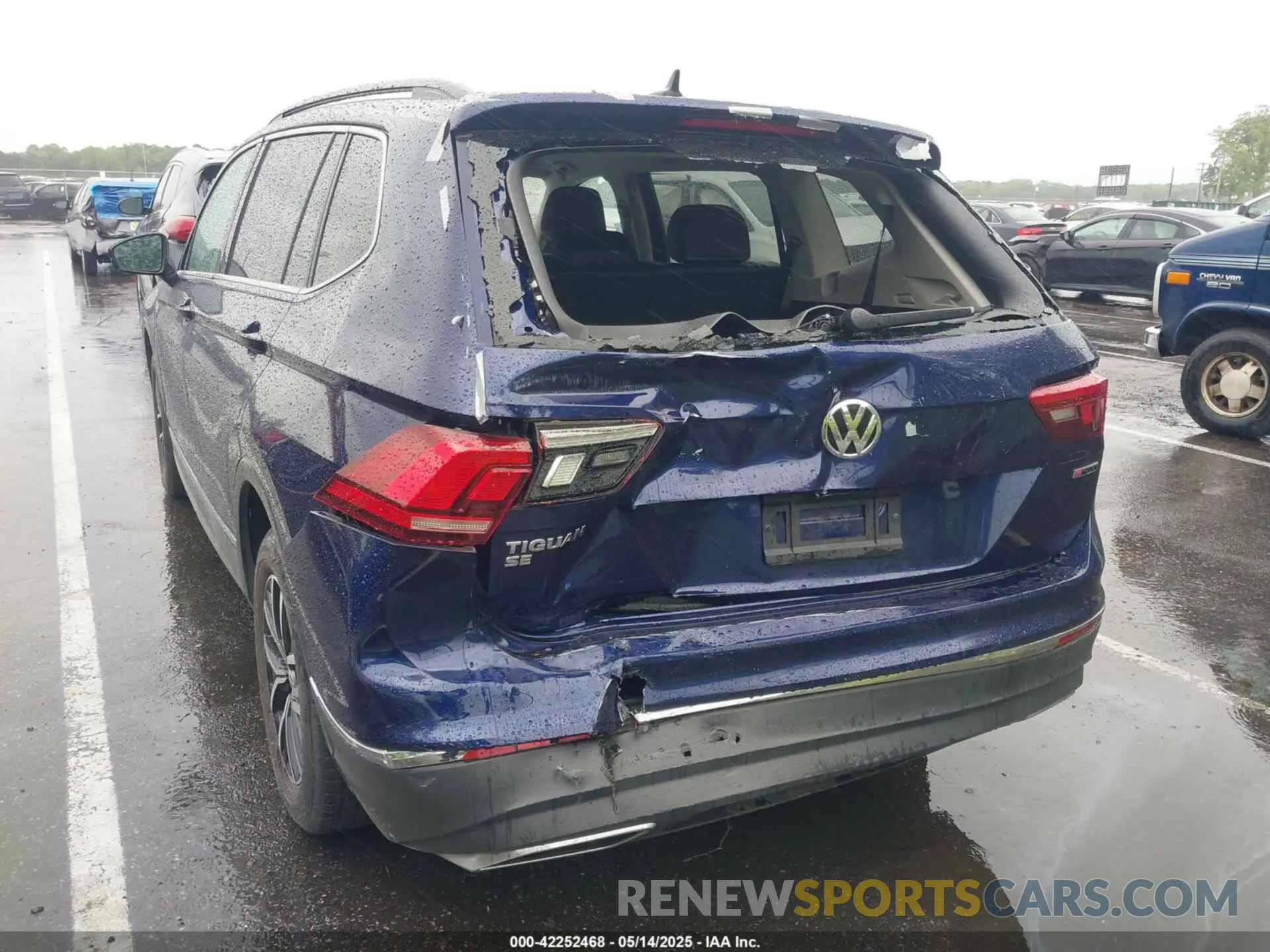 6 Photograph of a damaged car 3VV2B7AX6MM093344 VOLKSWAGEN TIGUAN 2021