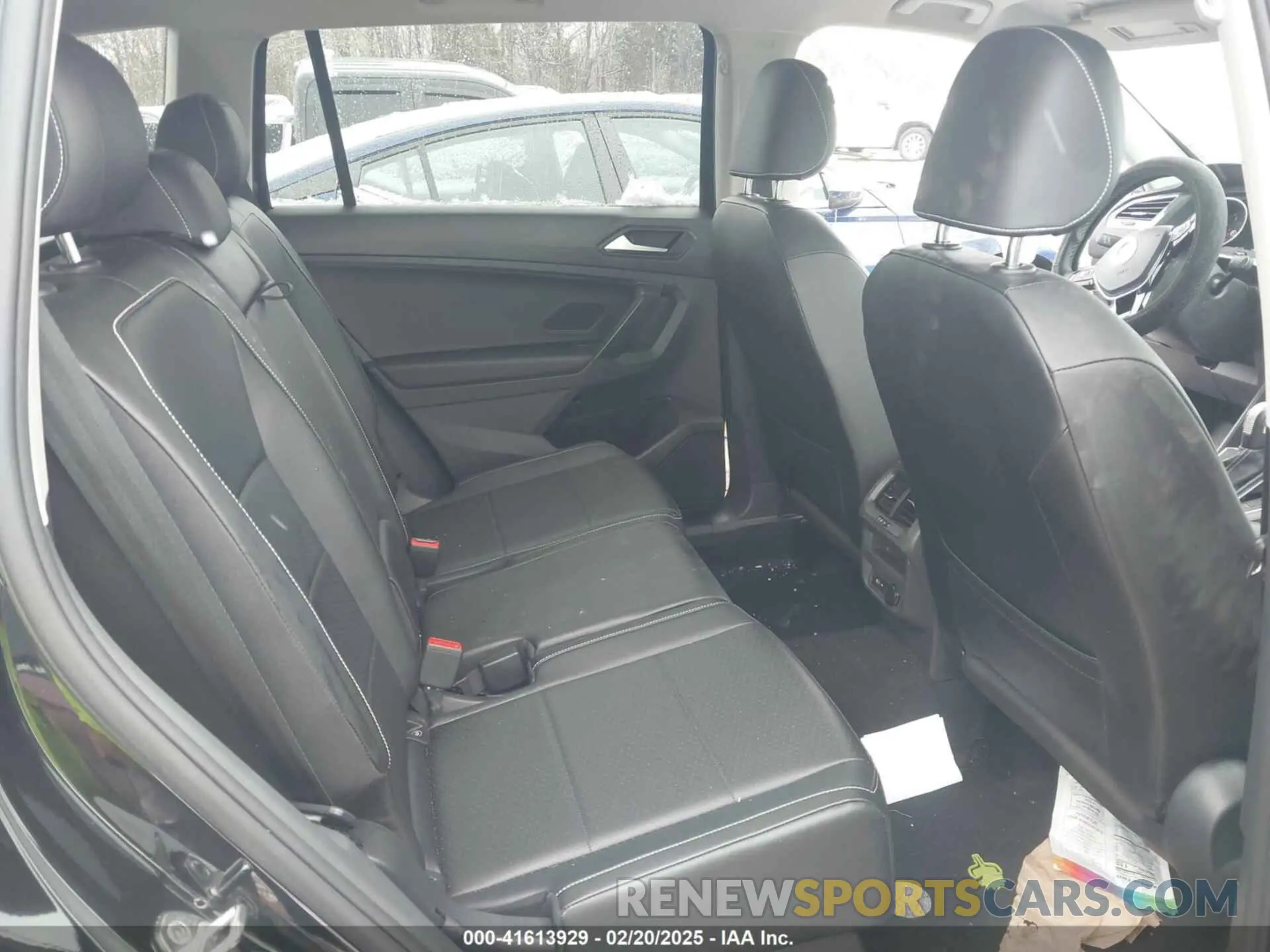 8 Photograph of a damaged car 3VV2B7AX6MM102379 VOLKSWAGEN TIGUAN 2021