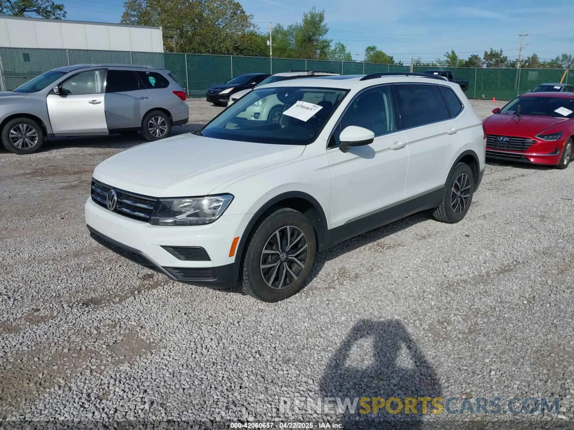 2 Photograph of a damaged car 3VV2B7AX6MM139903 VOLKSWAGEN TIGUAN 2021