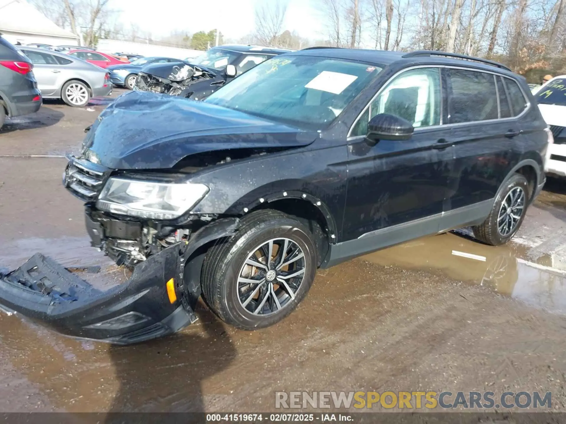 2 Photograph of a damaged car 3VV2B7AX7MM050891 VOLKSWAGEN TIGUAN 2021