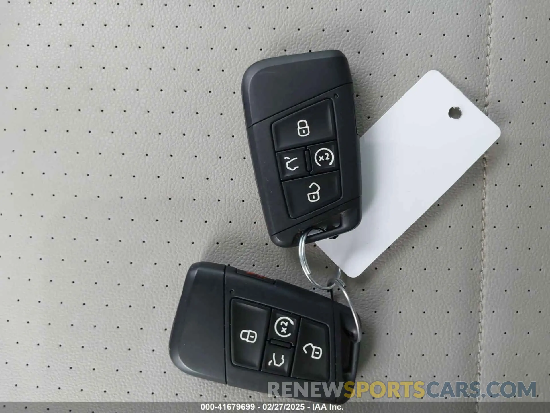11 Photograph of a damaged car 3VV2B7AX7MM096267 VOLKSWAGEN TIGUAN 2021