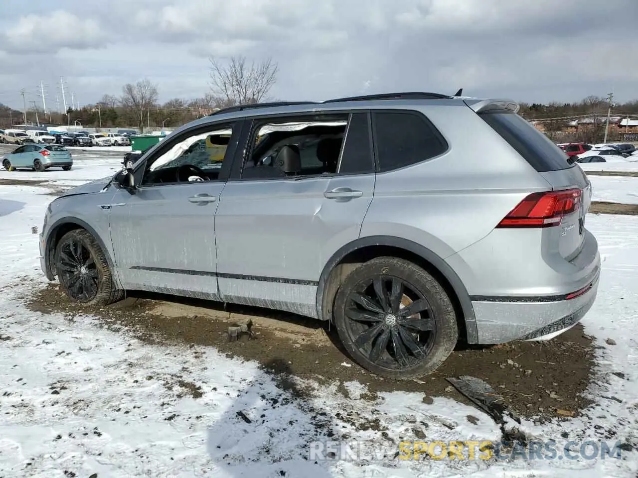 2 Photograph of a damaged car 3VV2B7AX7MM104416 VOLKSWAGEN TIGUAN 2021