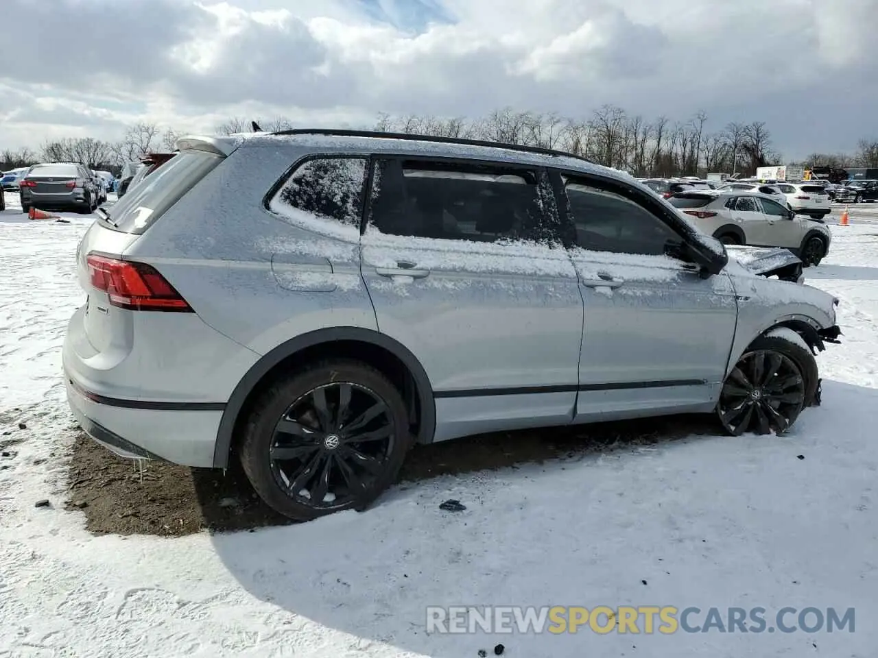 3 Photograph of a damaged car 3VV2B7AX7MM104416 VOLKSWAGEN TIGUAN 2021
