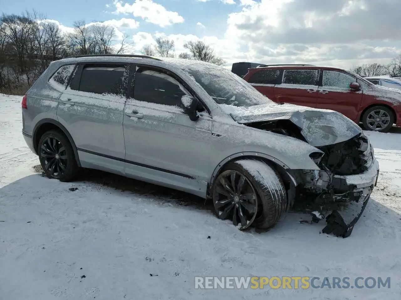 4 Photograph of a damaged car 3VV2B7AX7MM104416 VOLKSWAGEN TIGUAN 2021