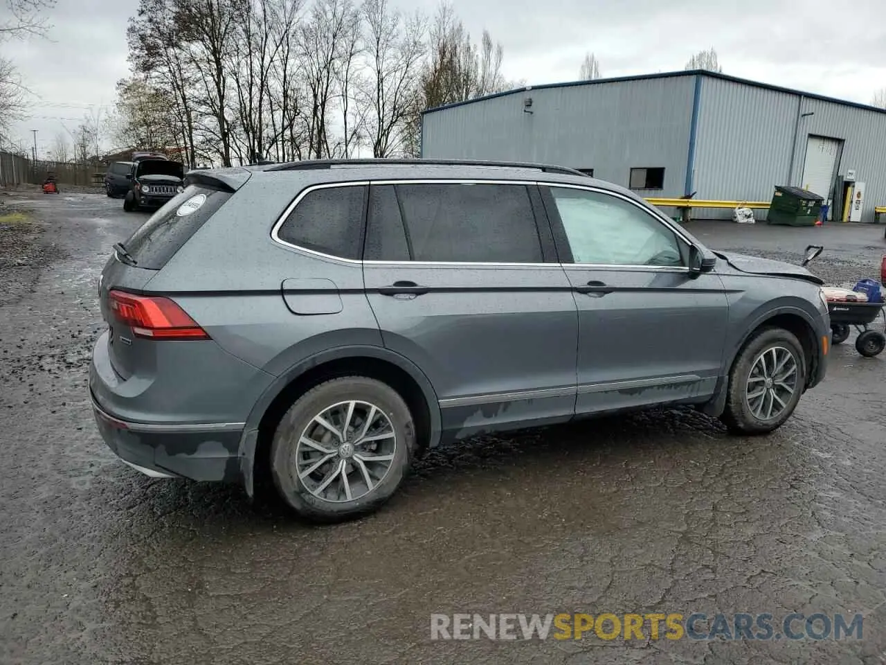 3 Photograph of a damaged car 3VV2B7AX7MM128098 VOLKSWAGEN TIGUAN 2021