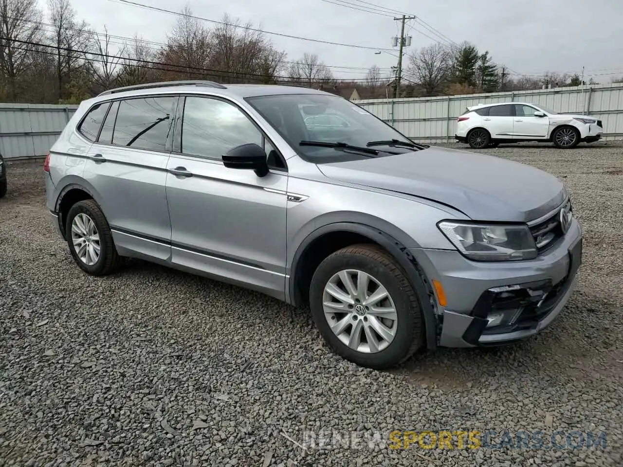 4 Photograph of a damaged car 3VV2B7AX8MM029645 VOLKSWAGEN TIGUAN 2021