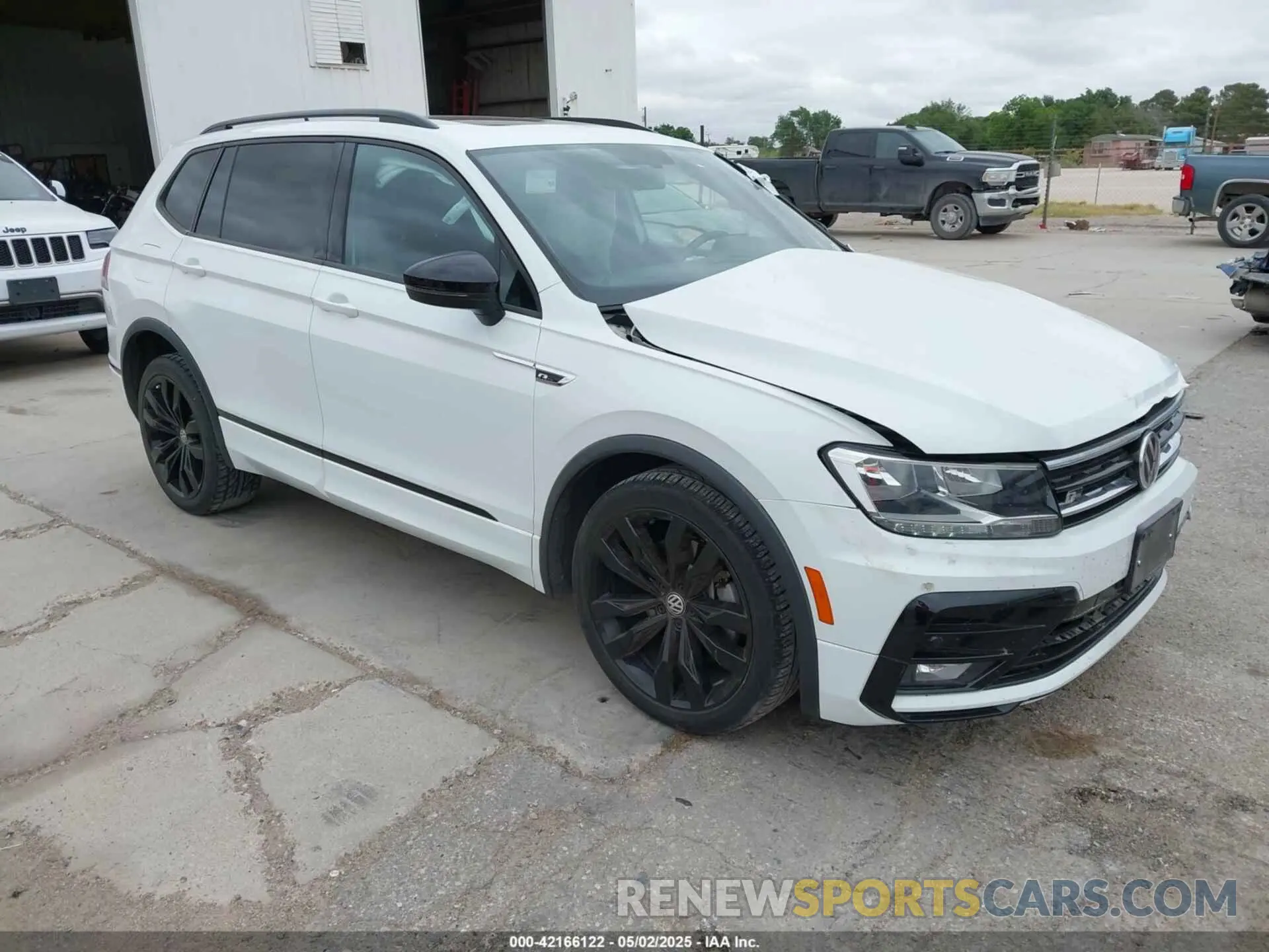 1 Photograph of a damaged car 3VV2B7AX8MM083365 VOLKSWAGEN TIGUAN 2021