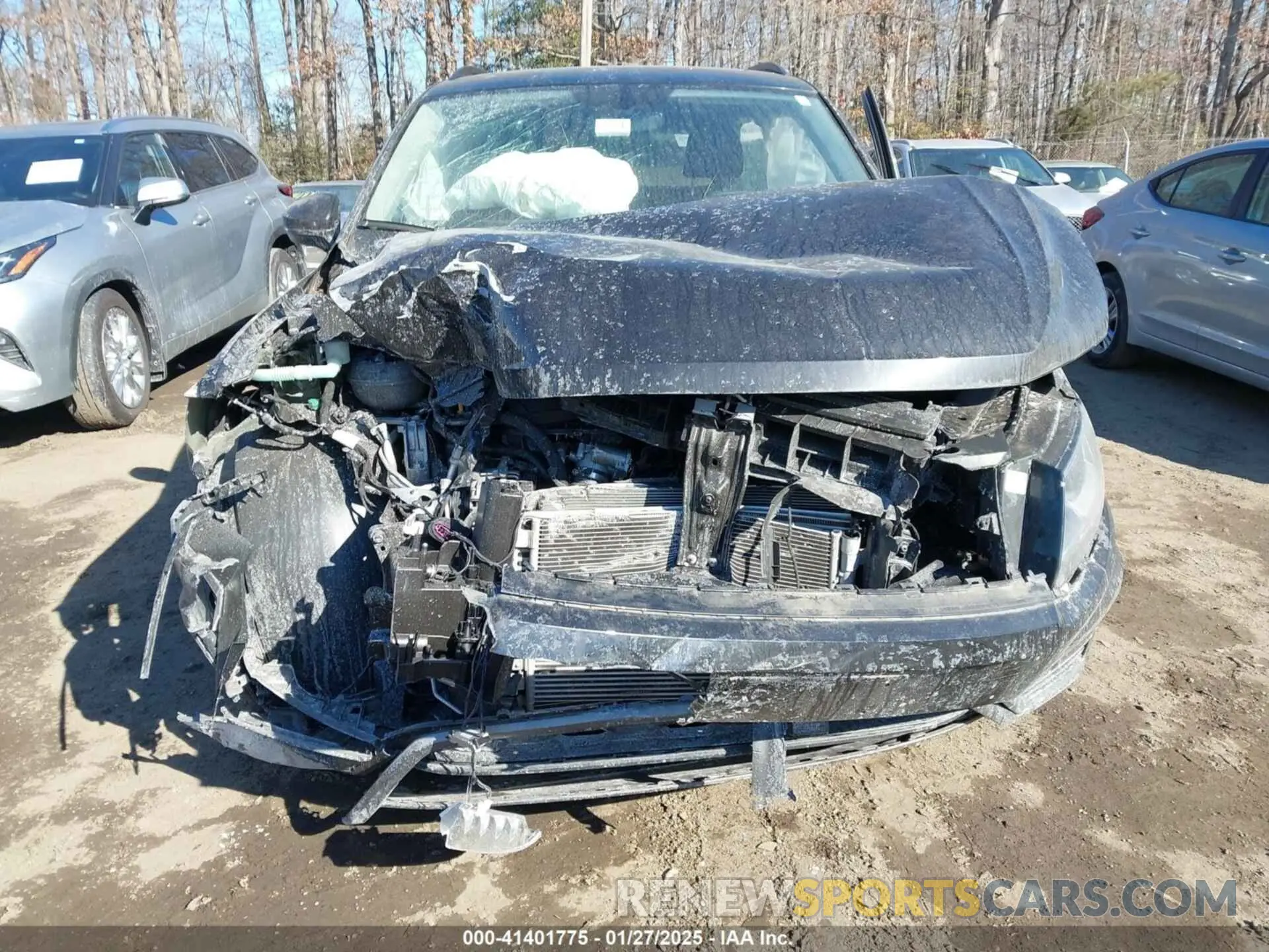 12 Photograph of a damaged car 3VV2B7AX8MM138946 VOLKSWAGEN TIGUAN 2021