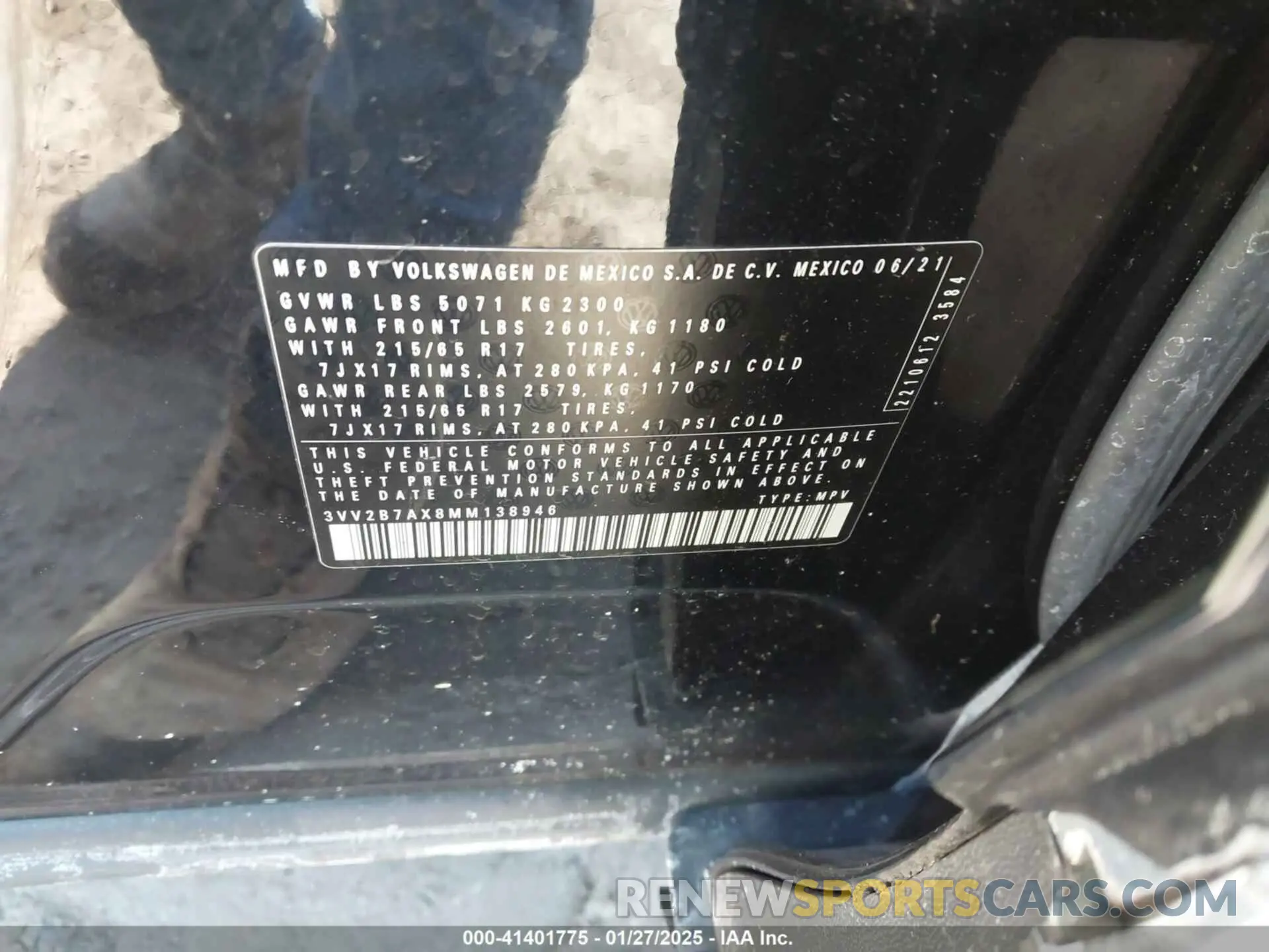 9 Photograph of a damaged car 3VV2B7AX8MM138946 VOLKSWAGEN TIGUAN 2021