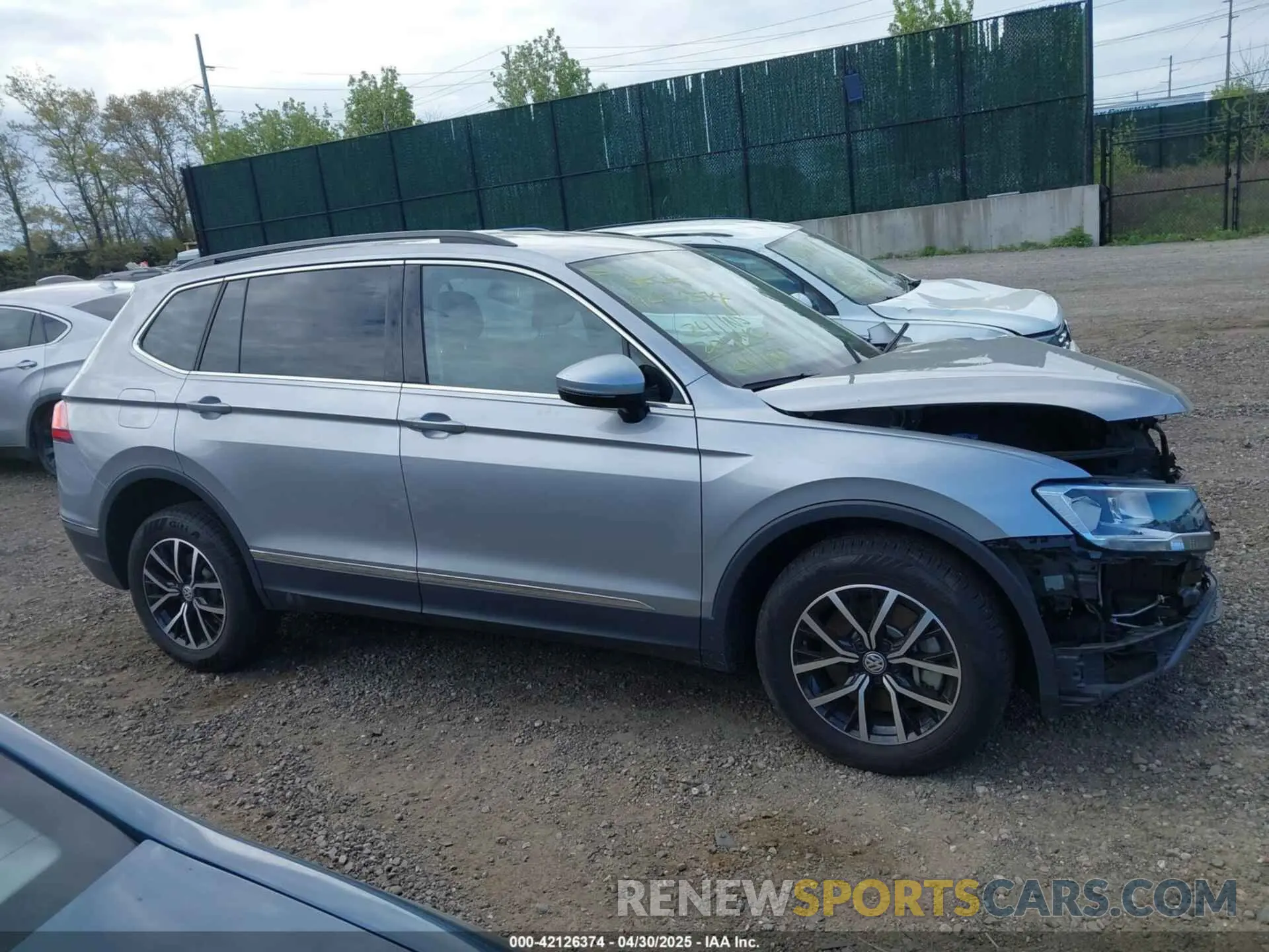13 Photograph of a damaged car 3VV2B7AX9MM135540 VOLKSWAGEN TIGUAN 2021