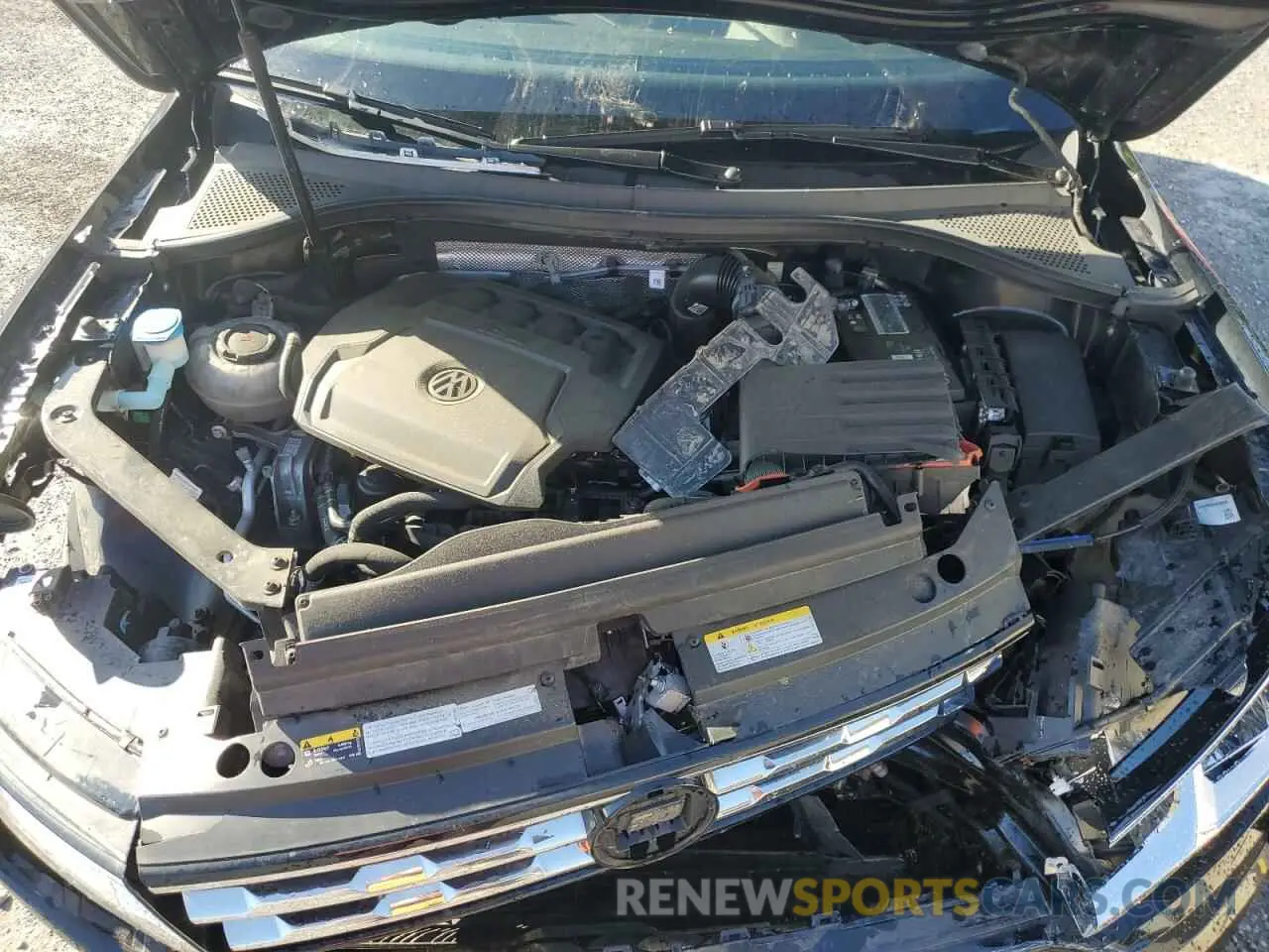 12 Photograph of a damaged car 3VV2B7AX9MM136445 VOLKSWAGEN TIGUAN 2021