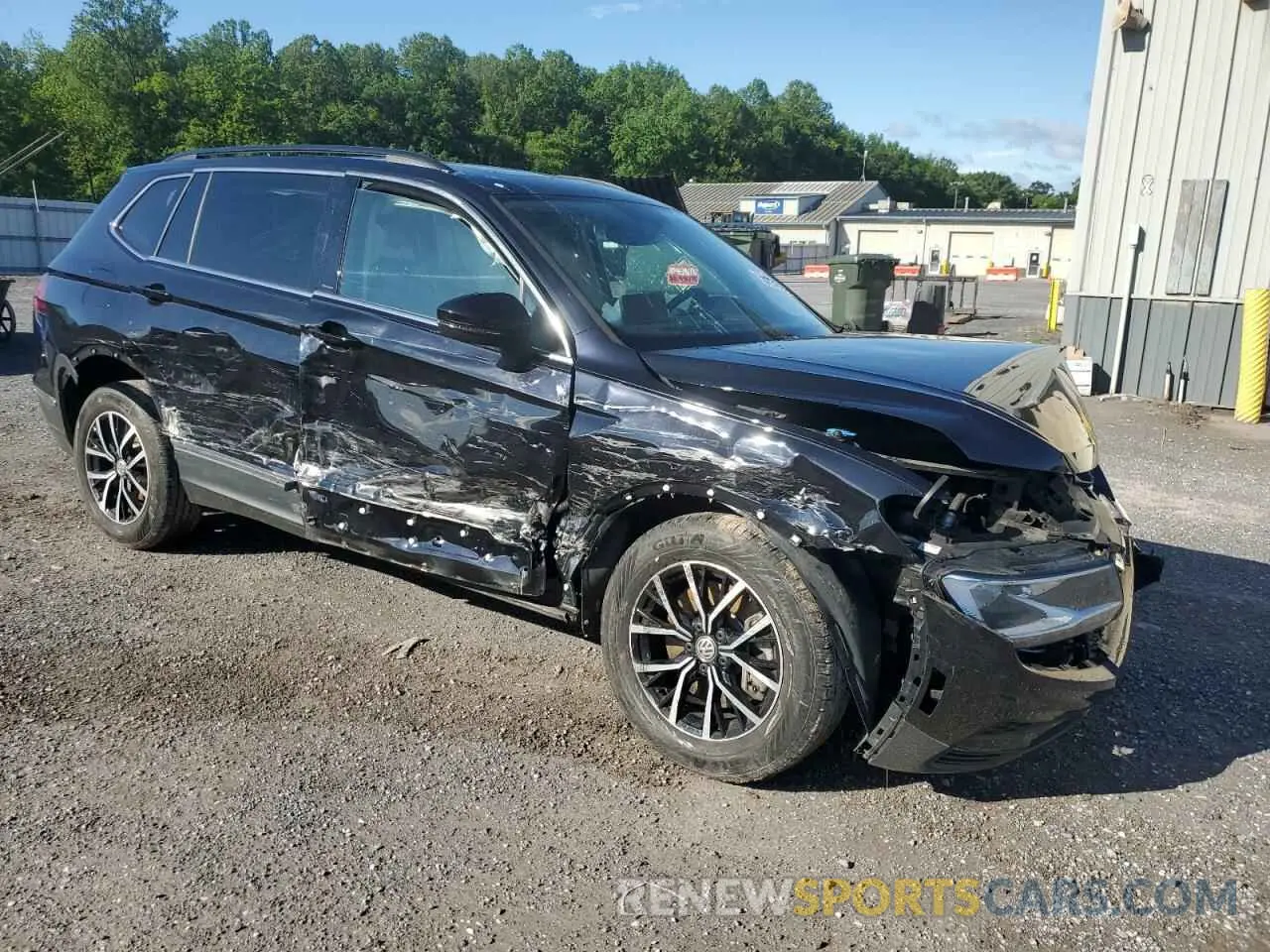 4 Photograph of a damaged car 3VV2B7AX9MM136445 VOLKSWAGEN TIGUAN 2021