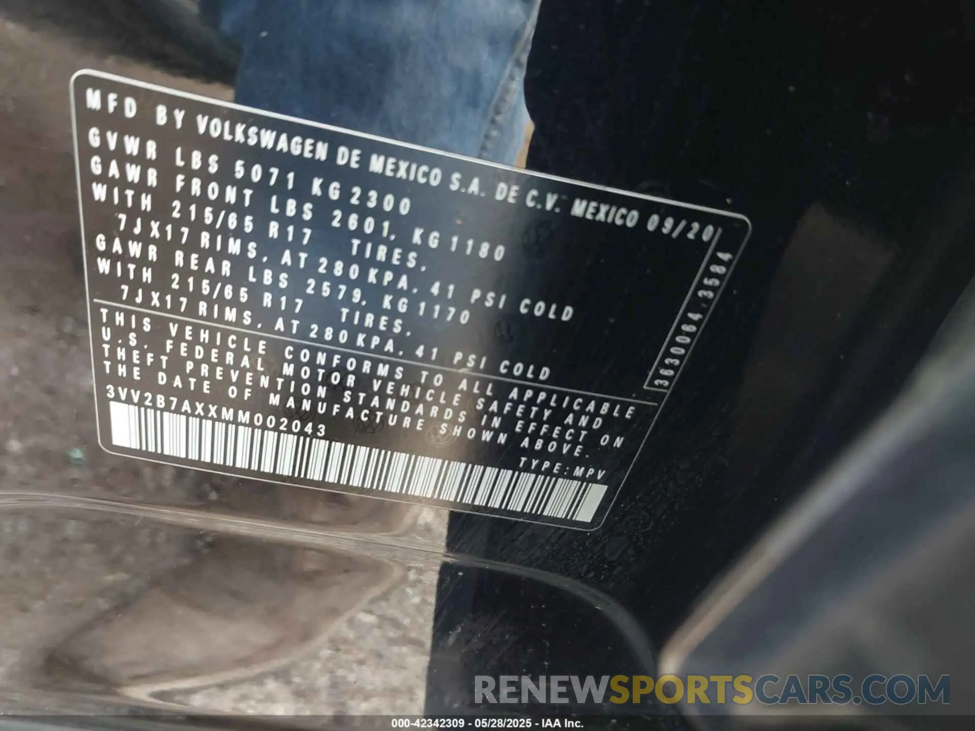 9 Photograph of a damaged car 3VV2B7AXXMM002043 VOLKSWAGEN TIGUAN 2021