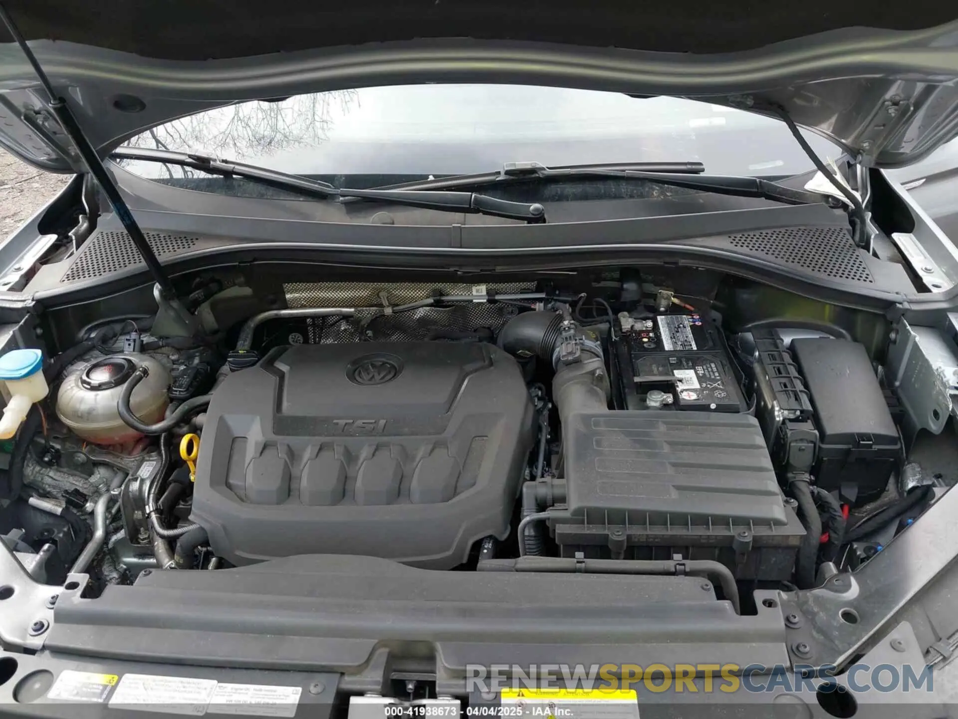 10 Photograph of a damaged car 3VV2B7AXXMM063067 VOLKSWAGEN TIGUAN 2021
