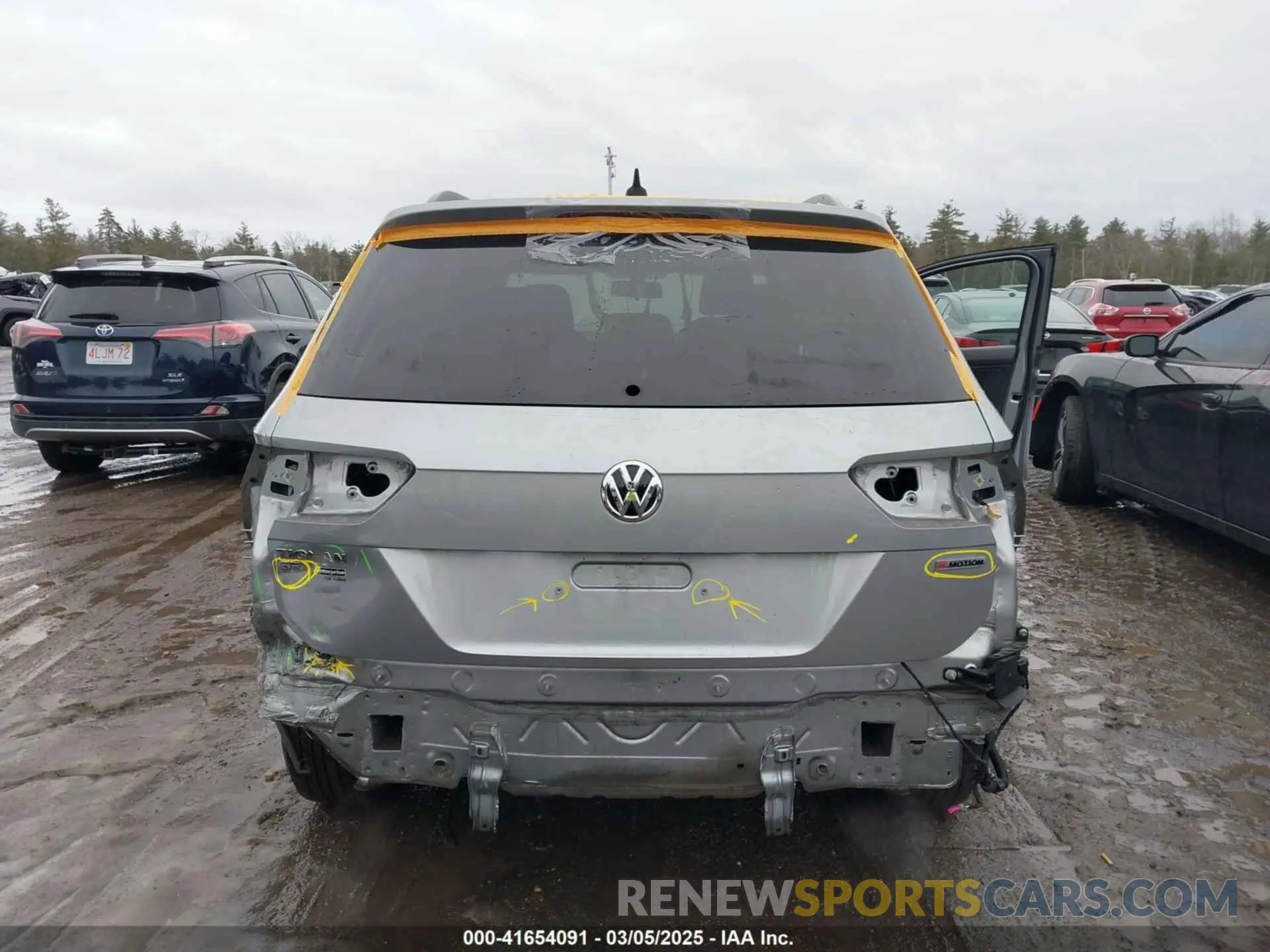 16 Photograph of a damaged car 3VV2B7AXXMM101512 VOLKSWAGEN TIGUAN 2021