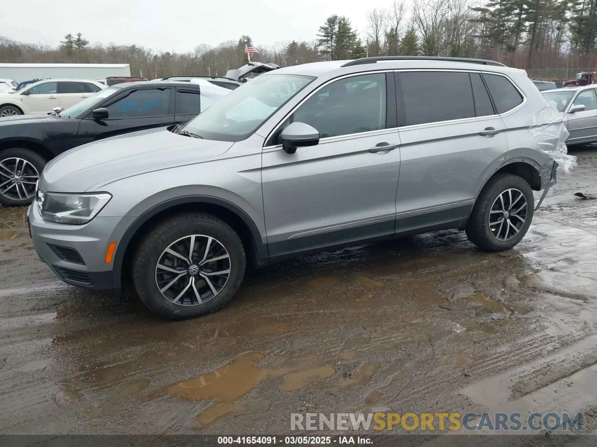 2 Photograph of a damaged car 3VV2B7AXXMM101512 VOLKSWAGEN TIGUAN 2021