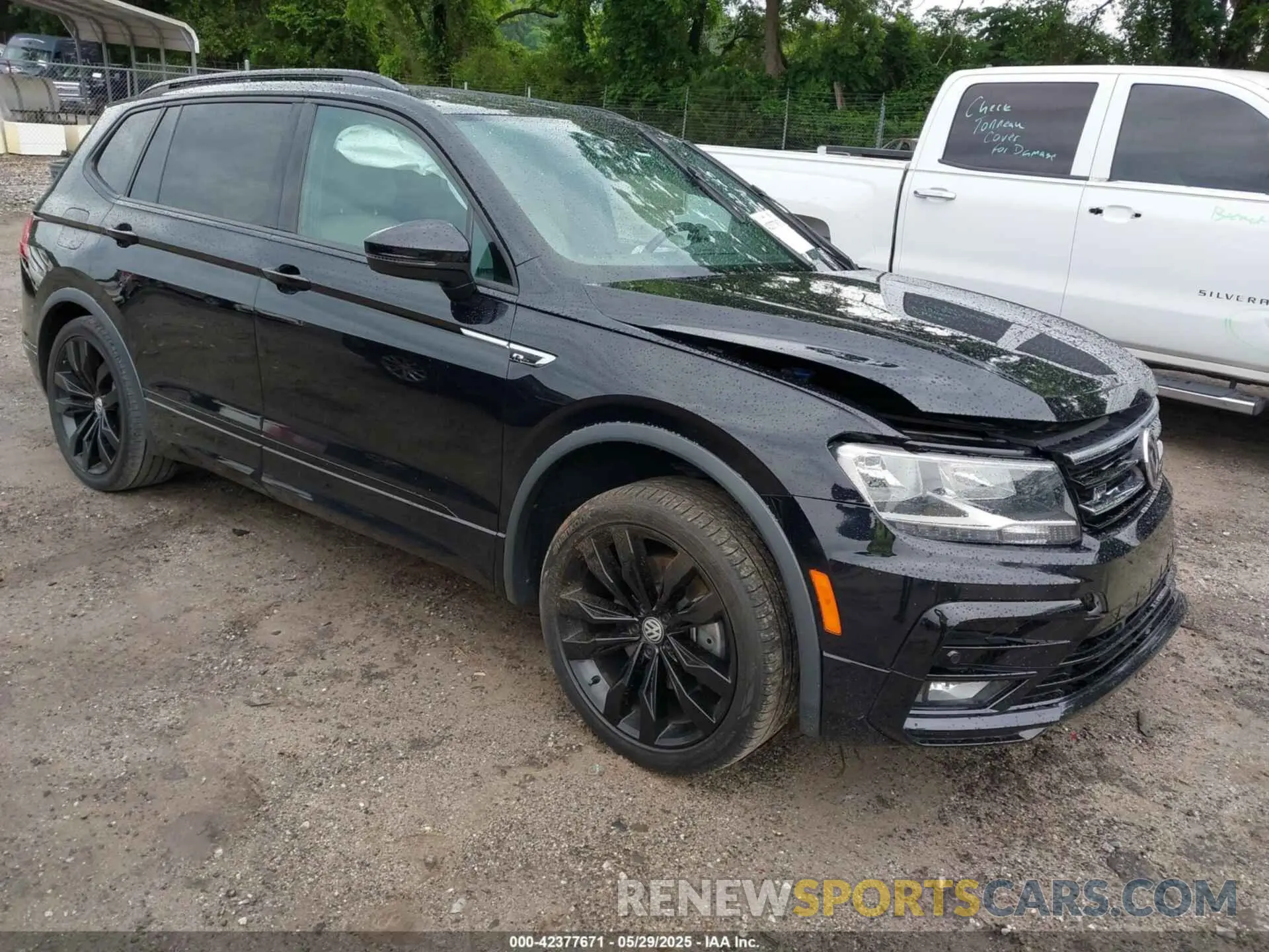 1 Photograph of a damaged car 3VV3B7AX0MM103001 VOLKSWAGEN TIGUAN 2021
