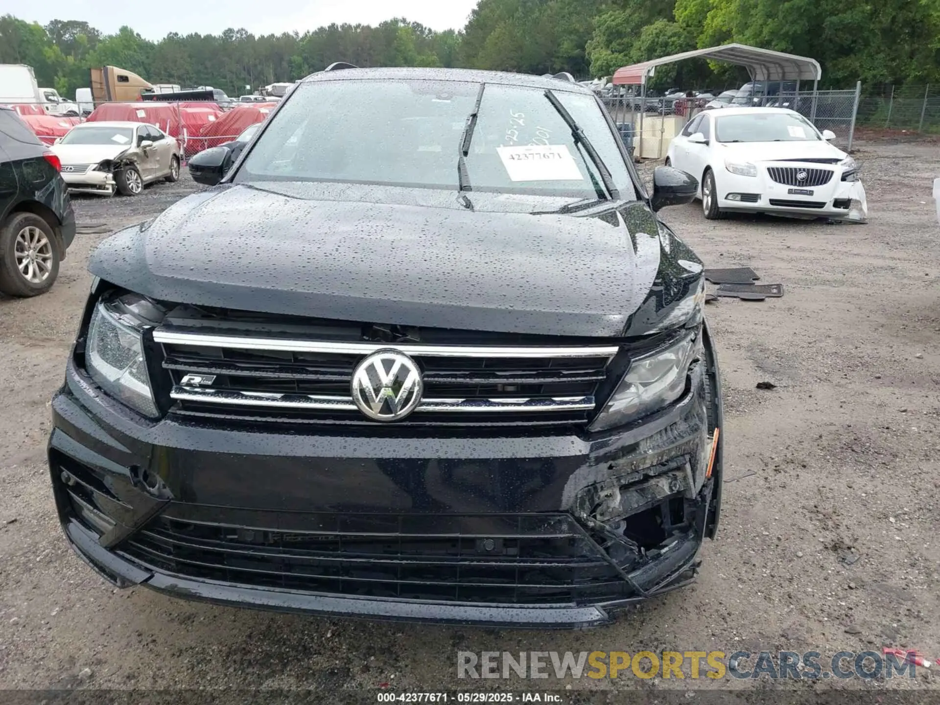 13 Photograph of a damaged car 3VV3B7AX0MM103001 VOLKSWAGEN TIGUAN 2021