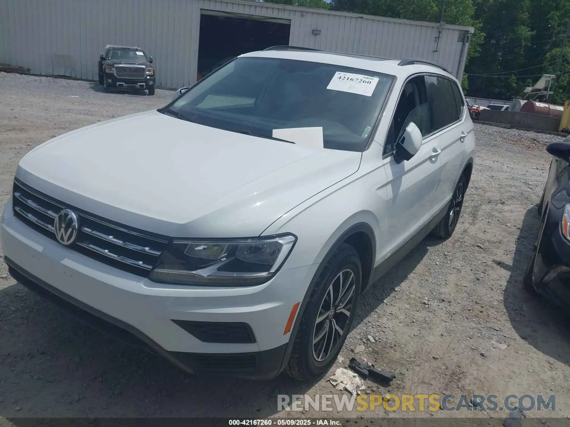 2 Photograph of a damaged car 3VV3B7AX0MM104746 VOLKSWAGEN TIGUAN 2021