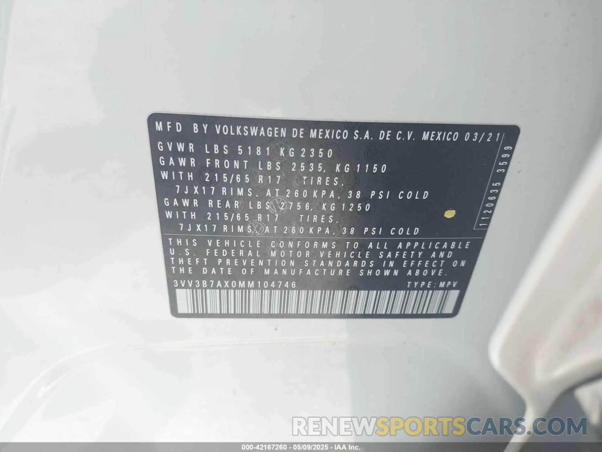 9 Photograph of a damaged car 3VV3B7AX0MM104746 VOLKSWAGEN TIGUAN 2021