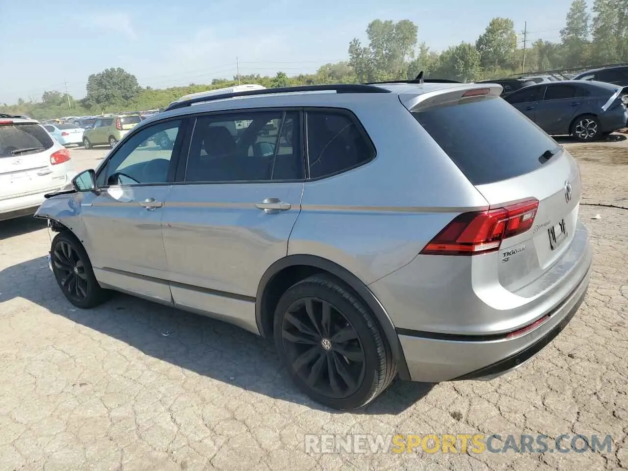 2 Photograph of a damaged car 3VV3B7AX0MM117125 VOLKSWAGEN TIGUAN 2021