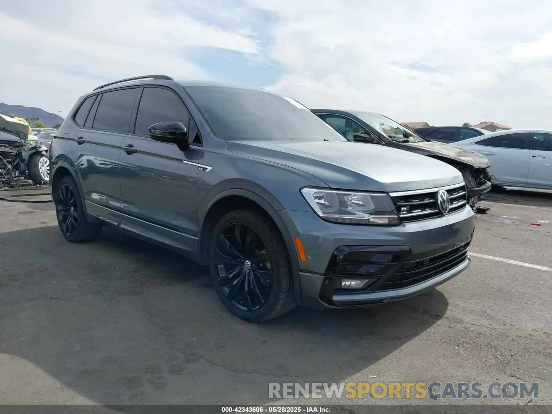 1 Photograph of a damaged car 3VV3B7AX1MM020886 VOLKSWAGEN TIGUAN 2021