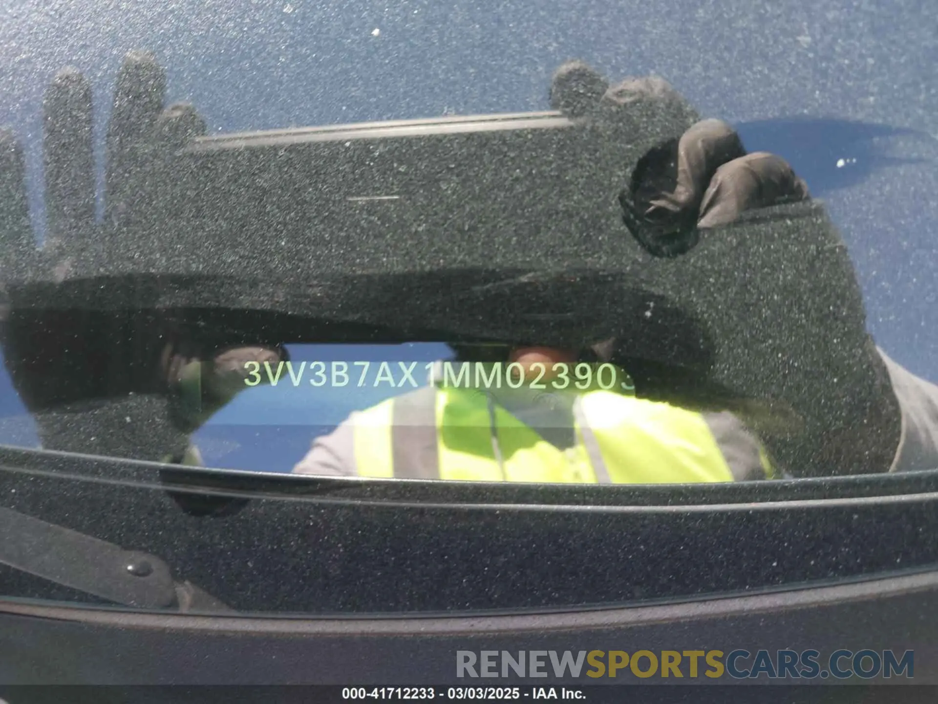 9 Photograph of a damaged car 3VV3B7AX1MM023903 VOLKSWAGEN TIGUAN 2021