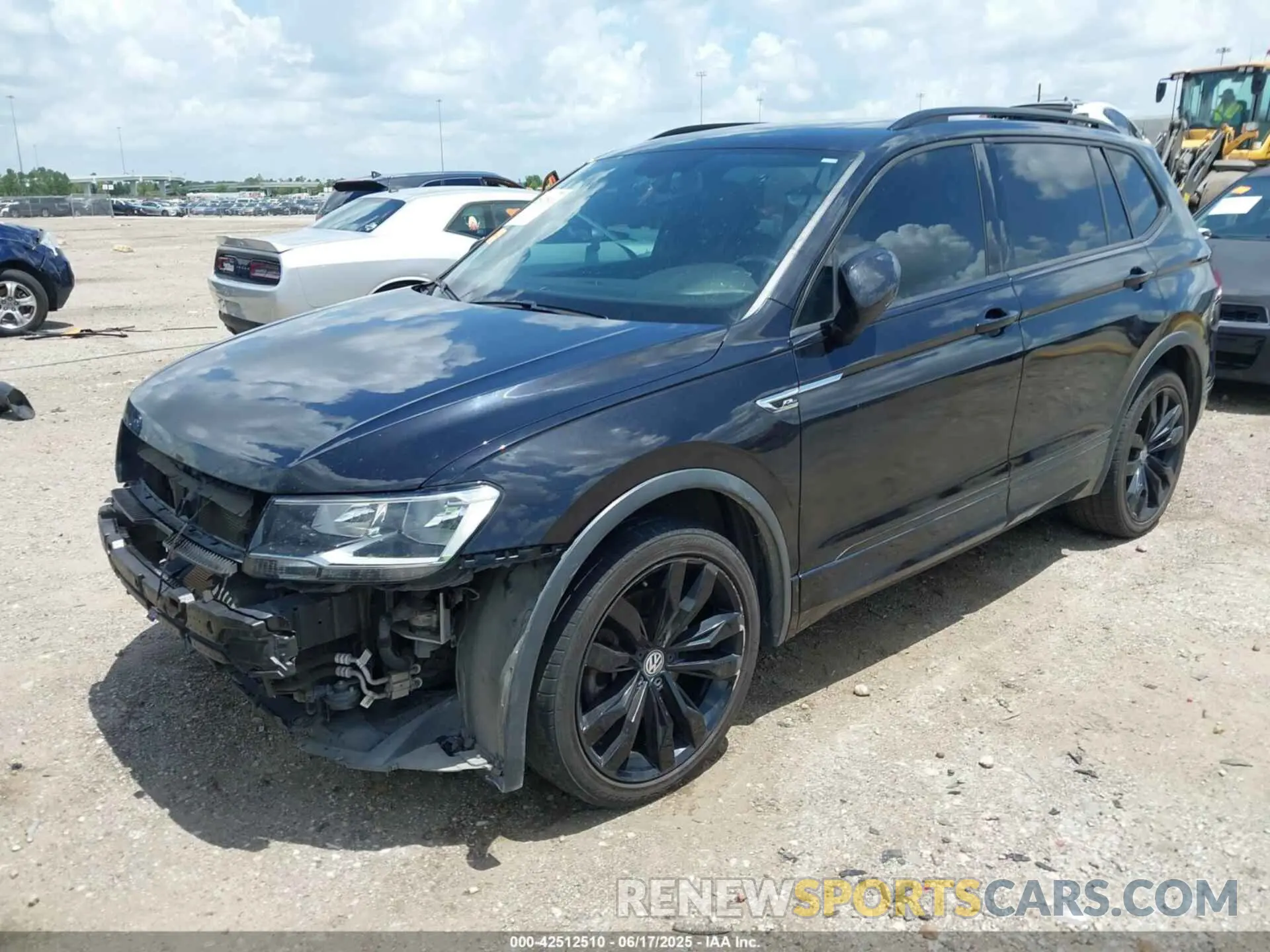 2 Photograph of a damaged car 3VV3B7AX2MM083317 VOLKSWAGEN TIGUAN 2021