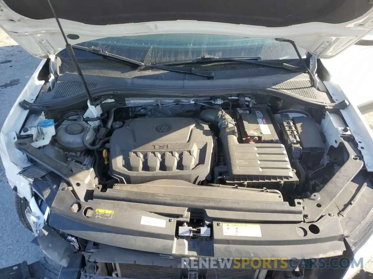 13 Photograph of a damaged car 3VV3B7AX3MM038550 VOLKSWAGEN TIGUAN 2021