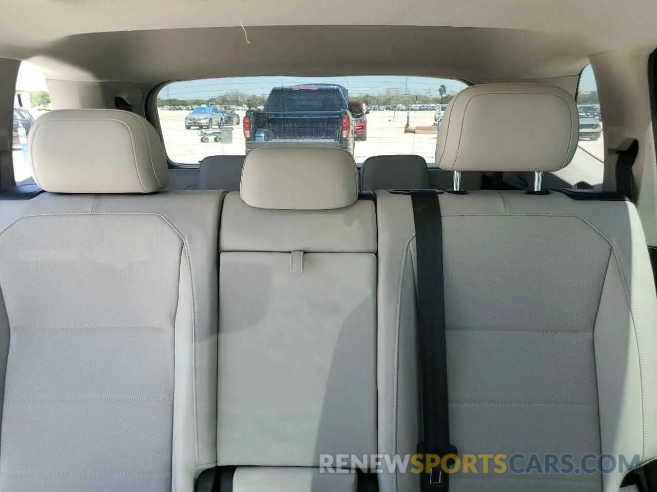 10 Photograph of a damaged car 3VV3B7AX3MM127566 VOLKSWAGEN TIGUAN 2021